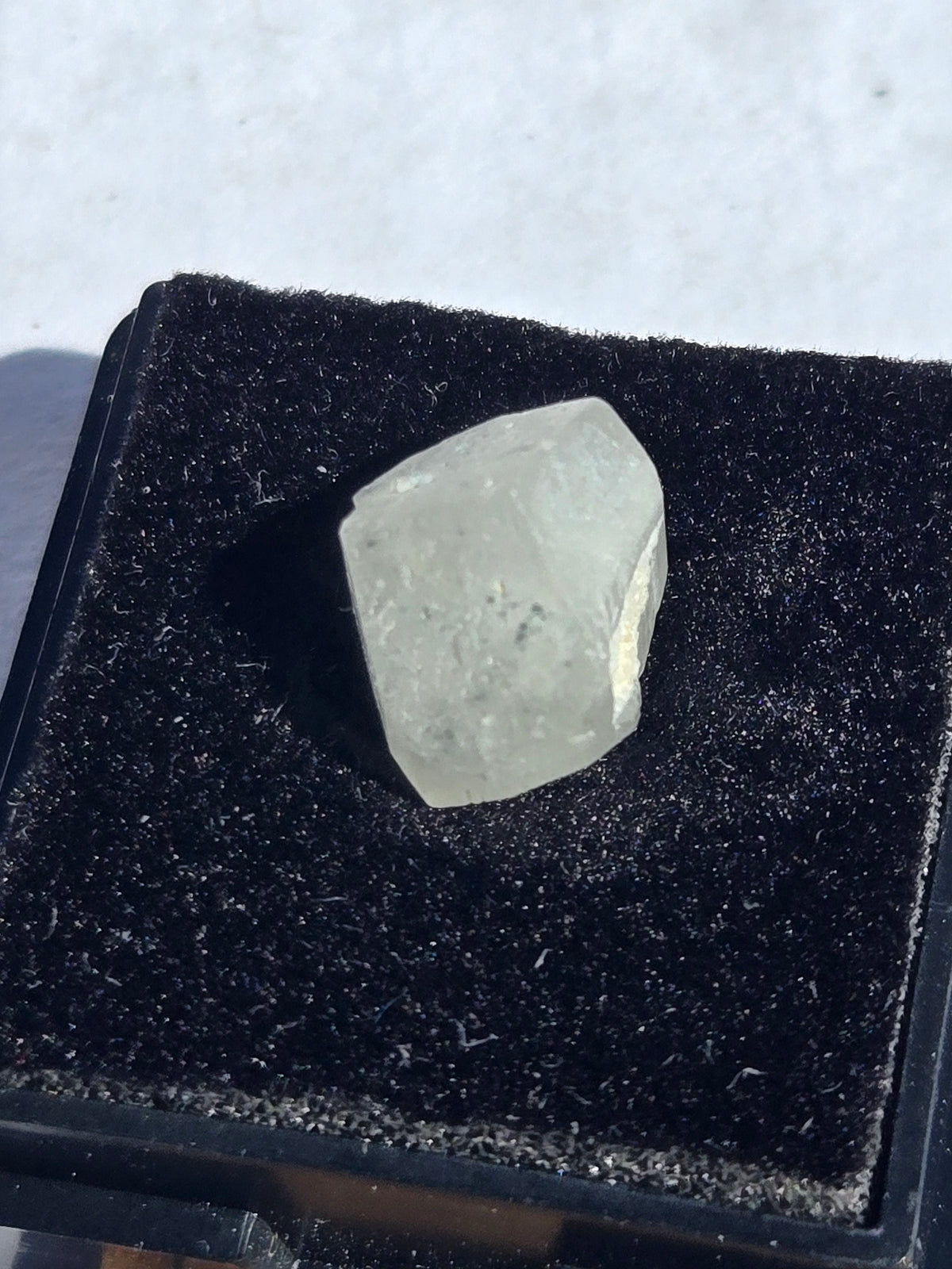 Colorado phenakite
