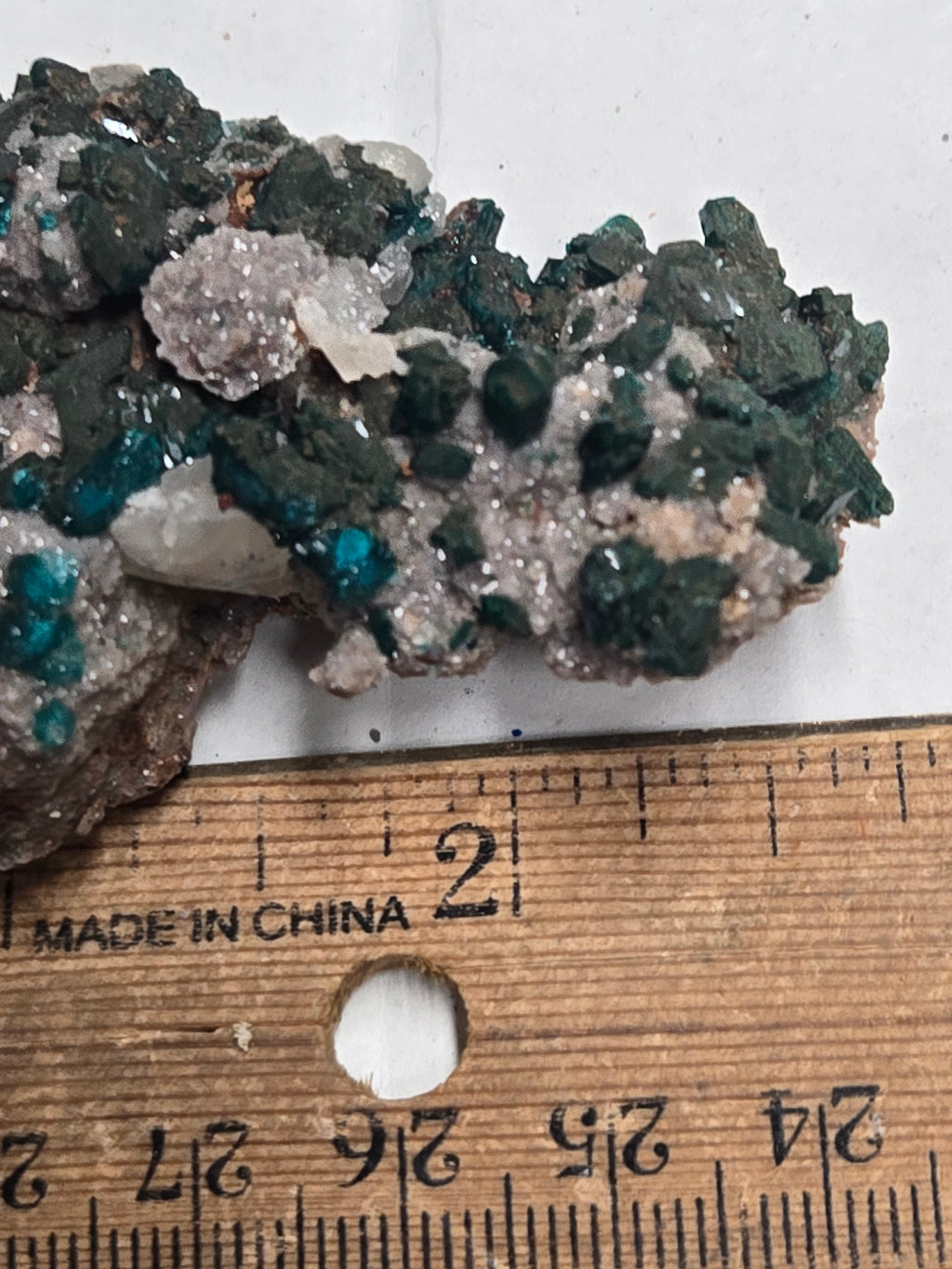 Dioptase specimen