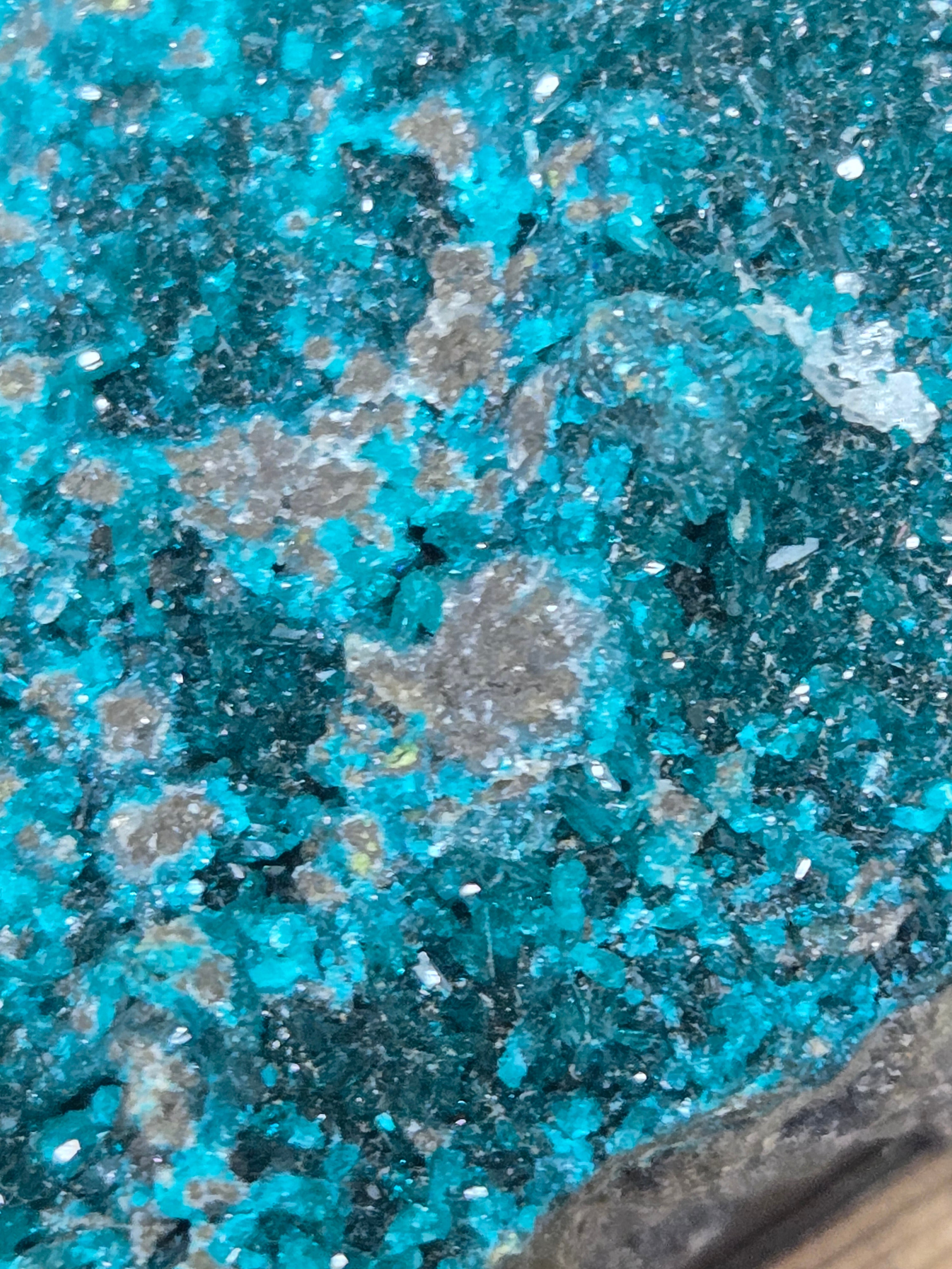 Dioptase specimen
