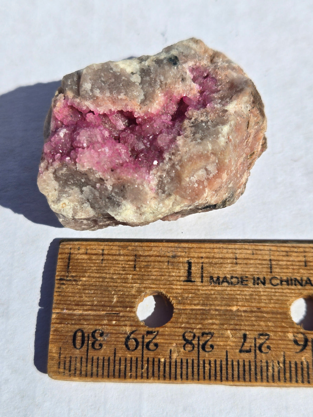 Calcite var cobaltian cobaltocalcite