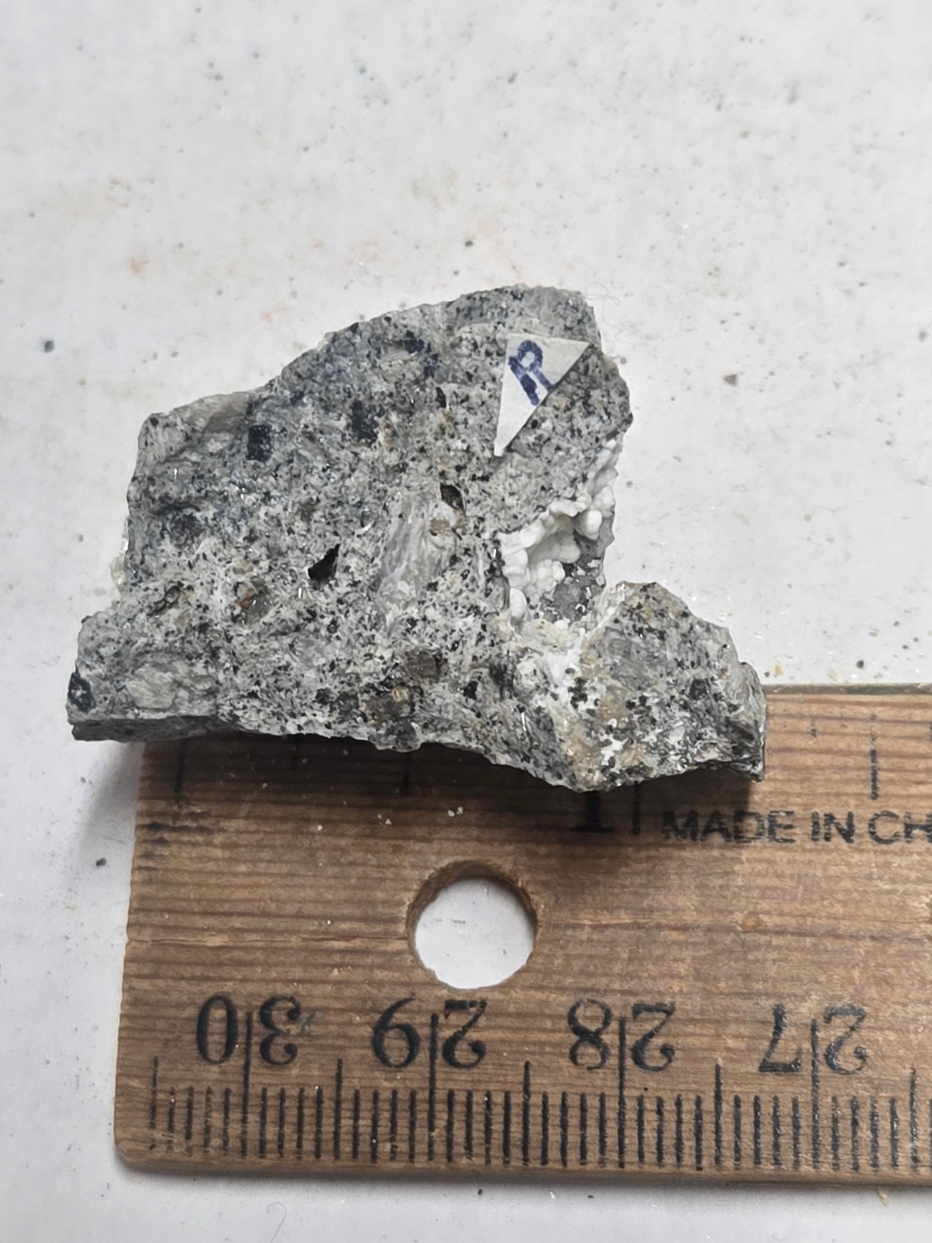 Rosenbuschite
