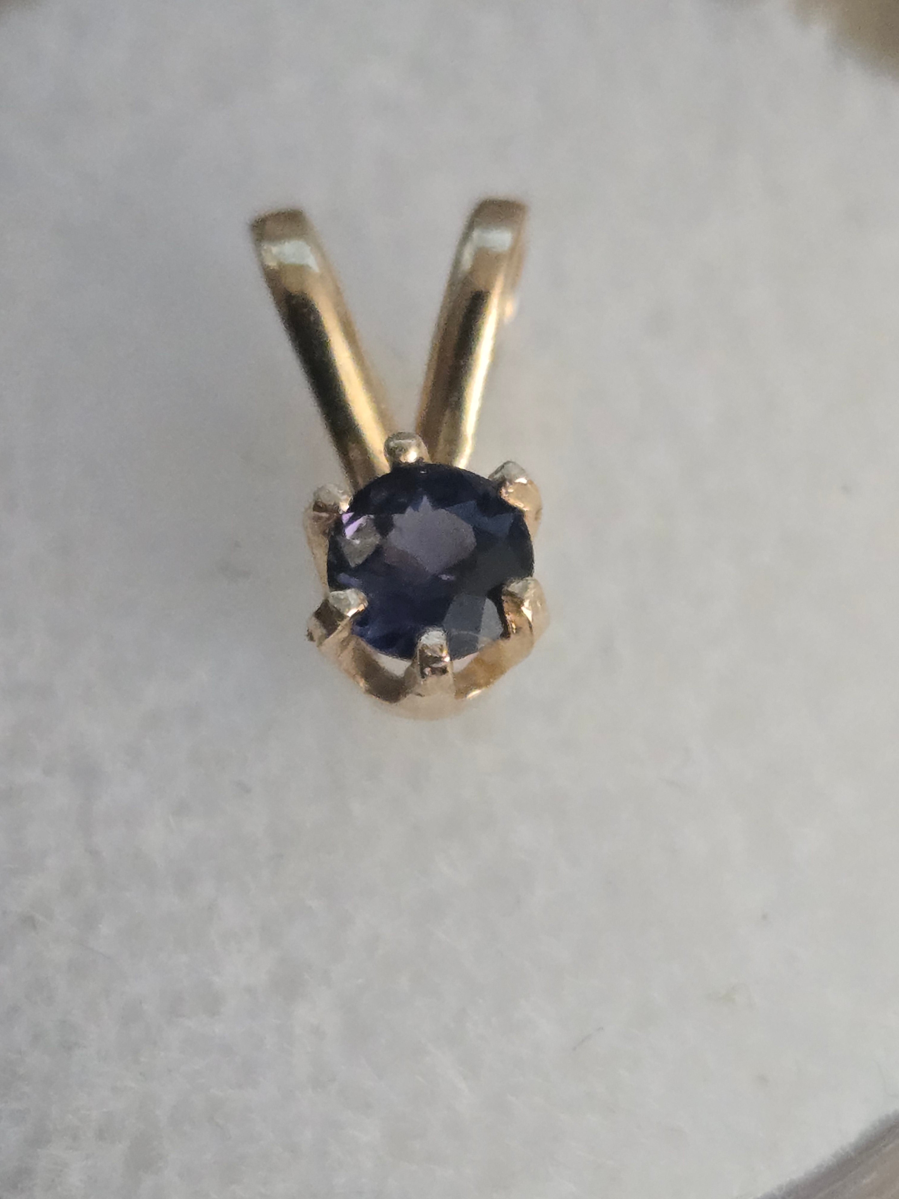 Round Cut Purple Sapphirine Pendant