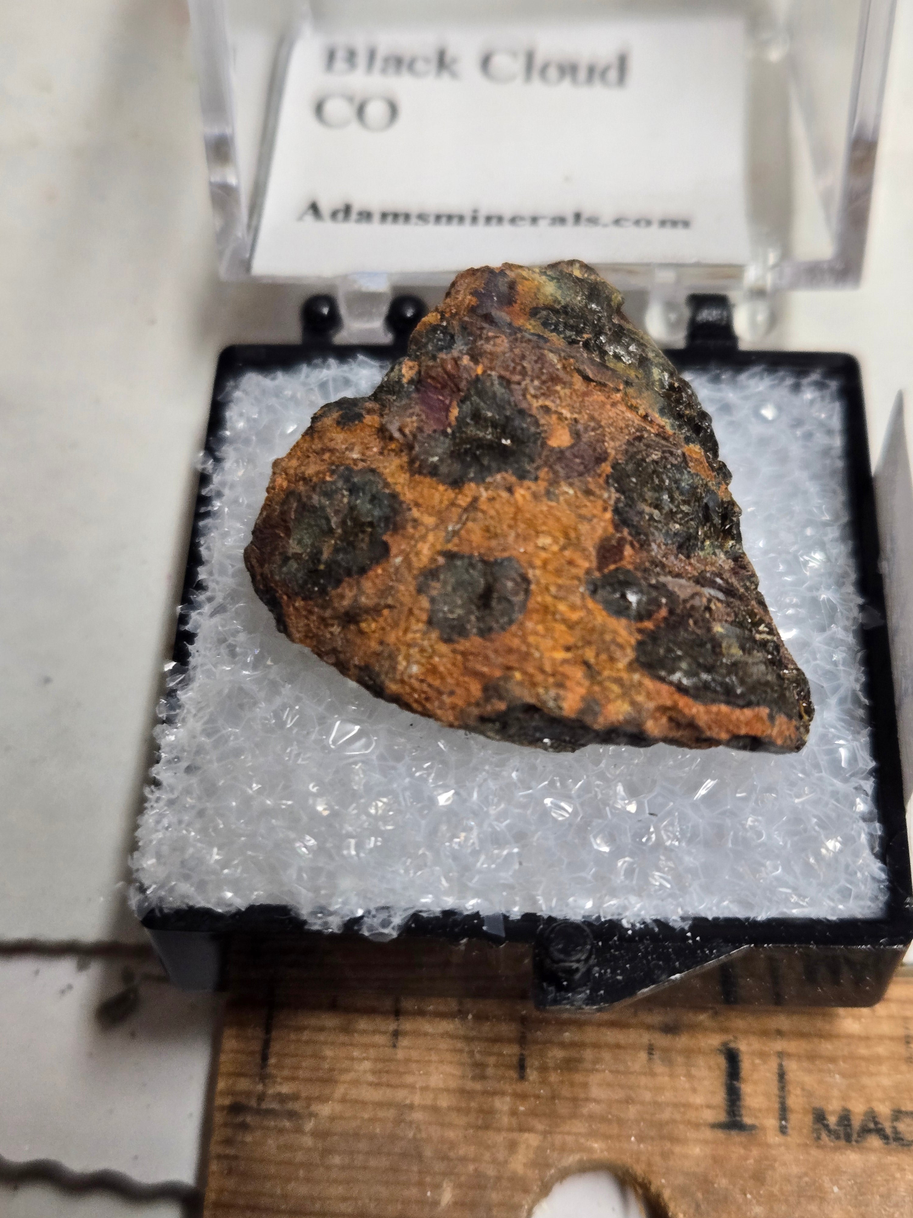 Samarskite
