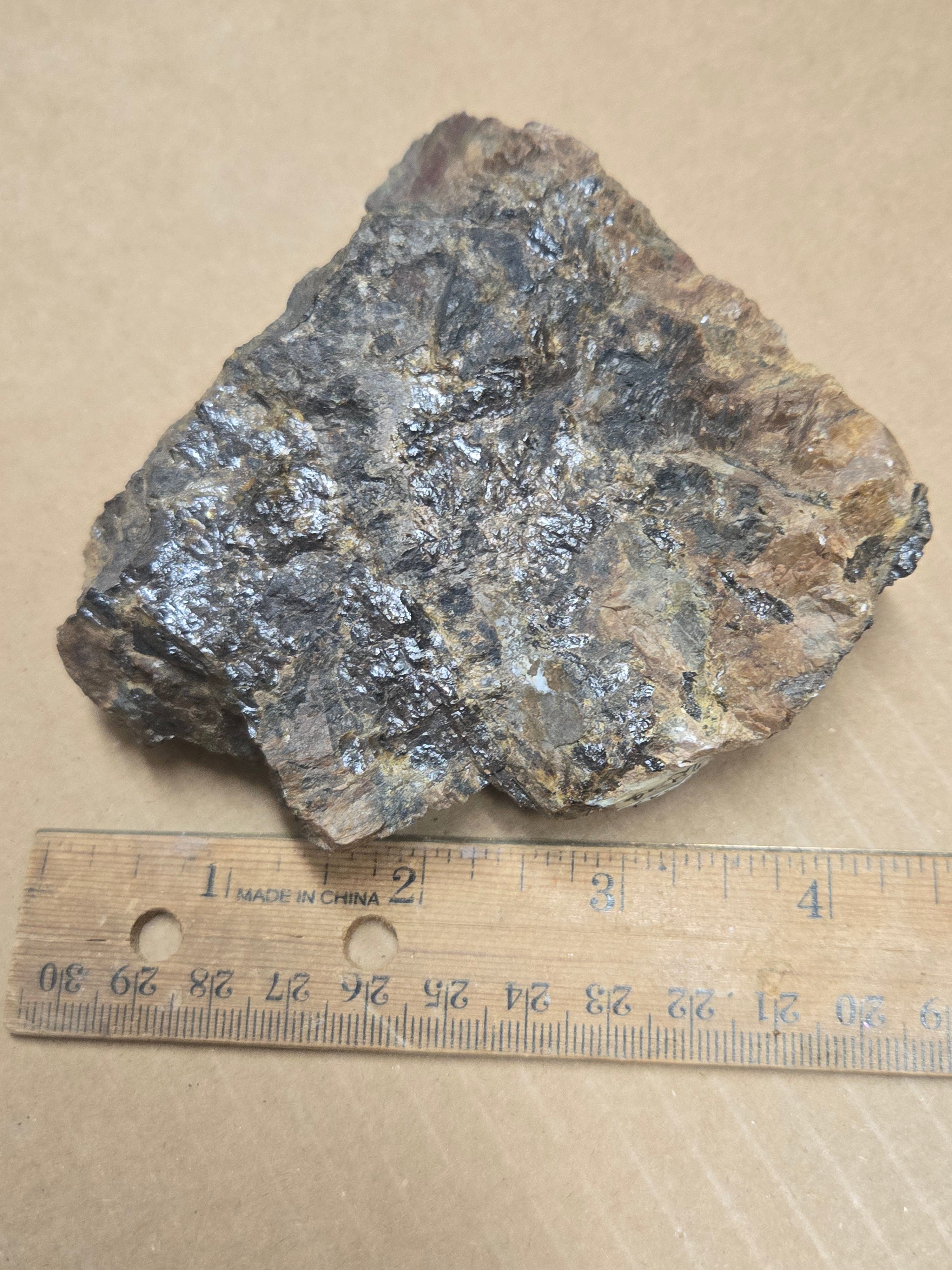 Samarskite