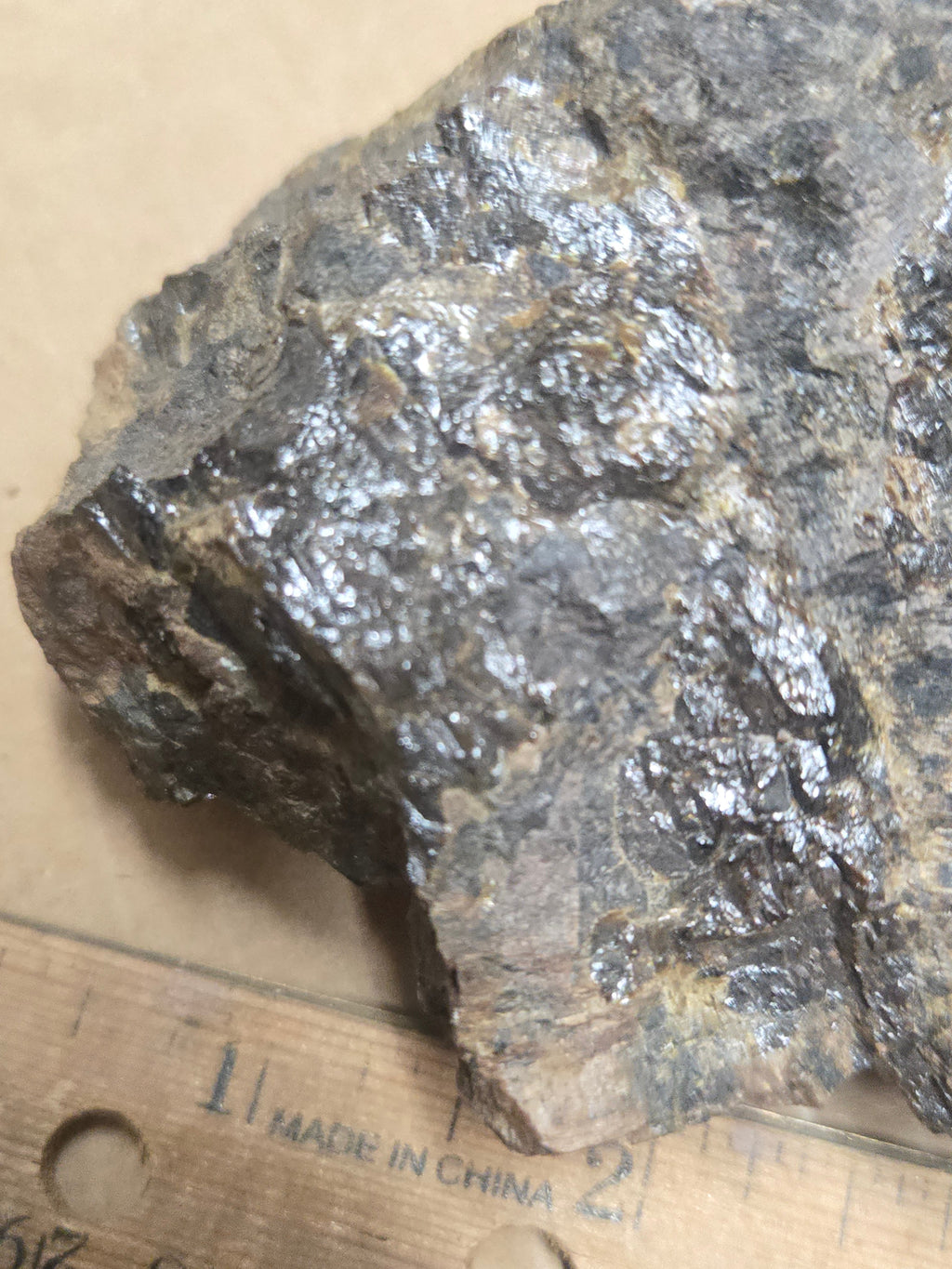 Samarskite