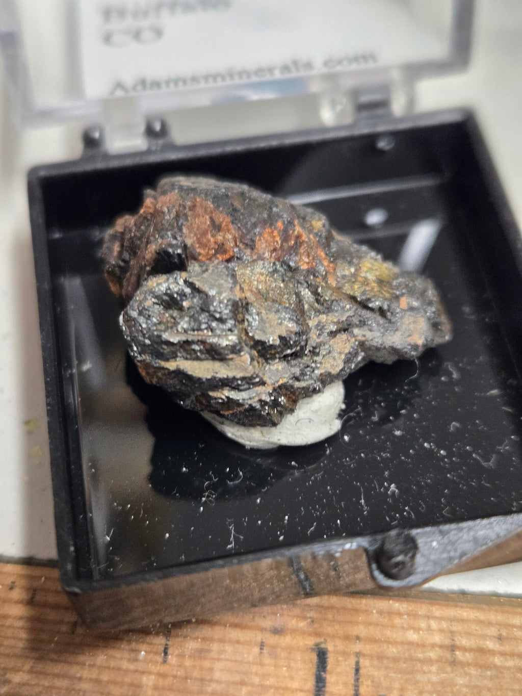 Samarskite