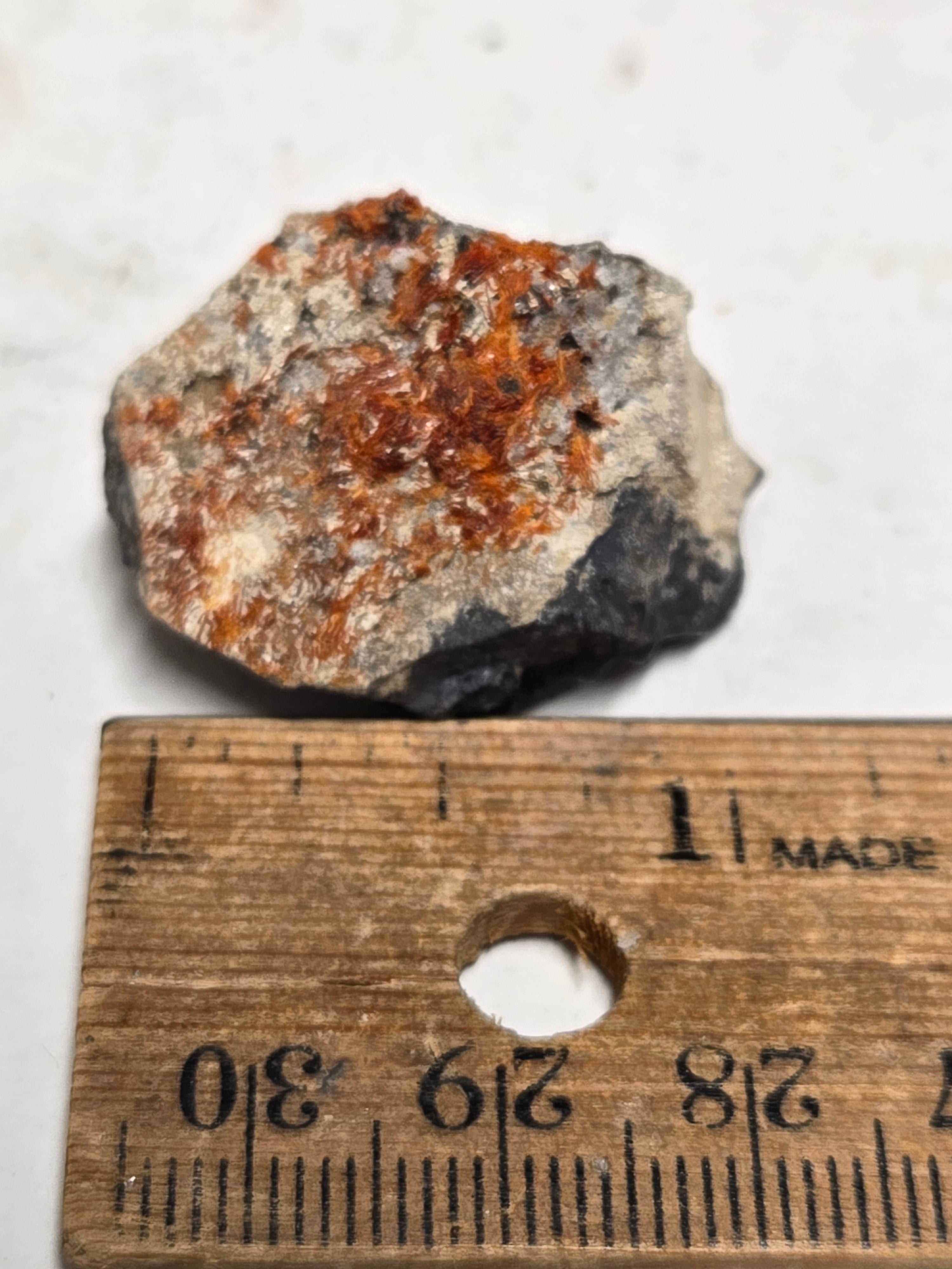 Saneroite specimen