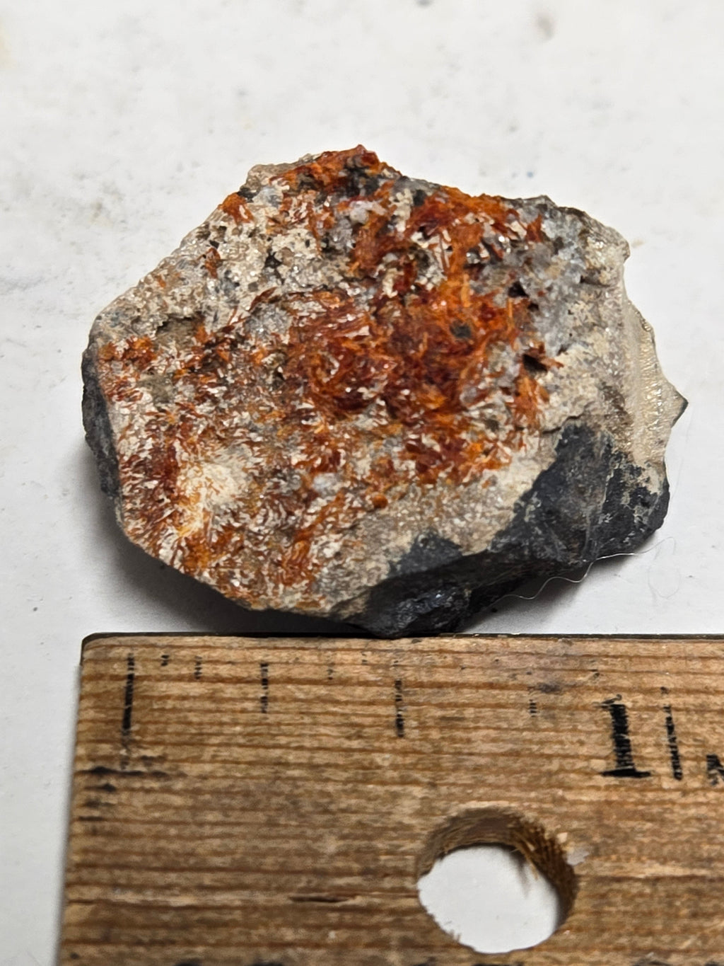 Saneroite specimen