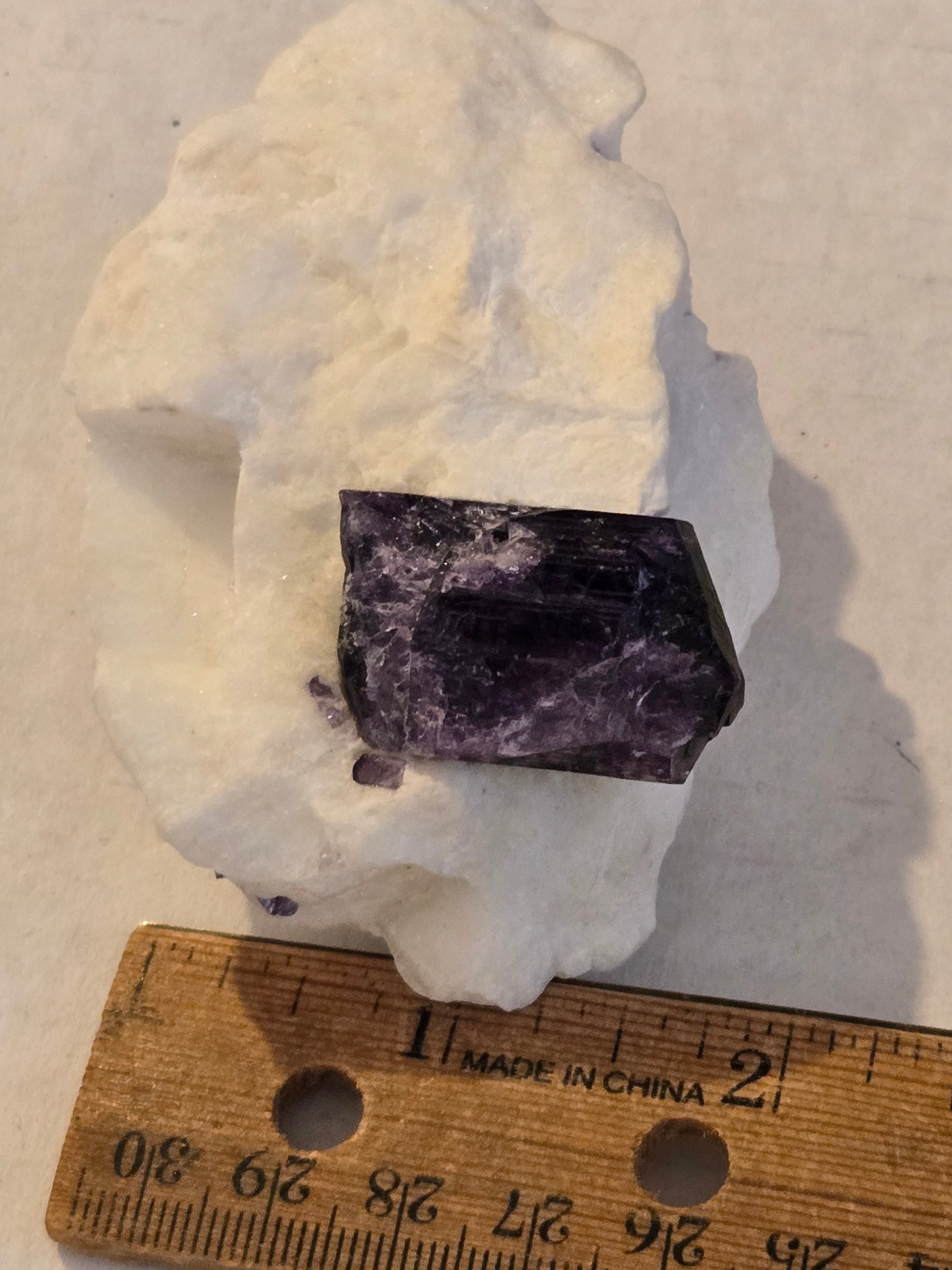 Scapolite specimen
