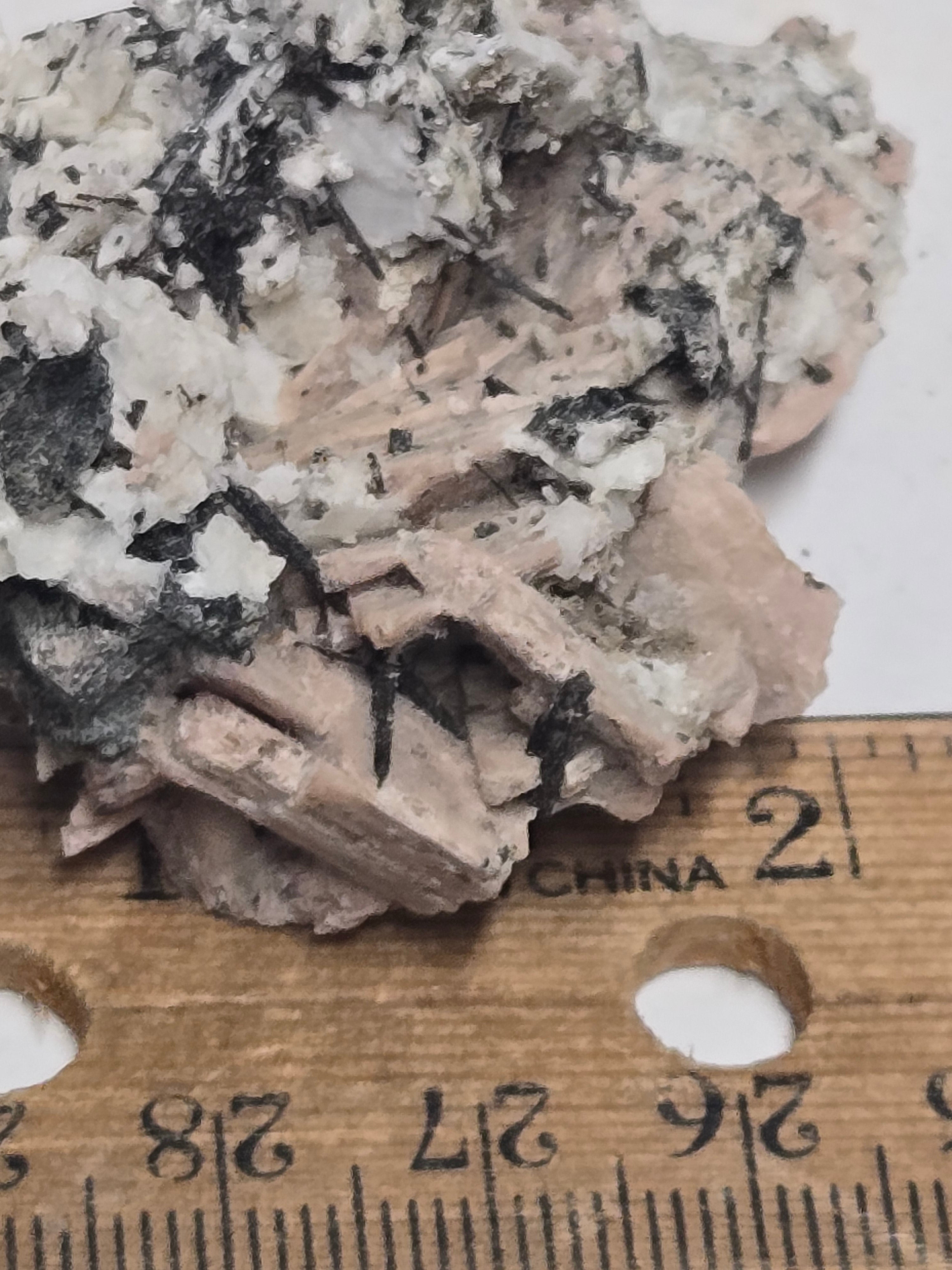 Serandite with aegirine