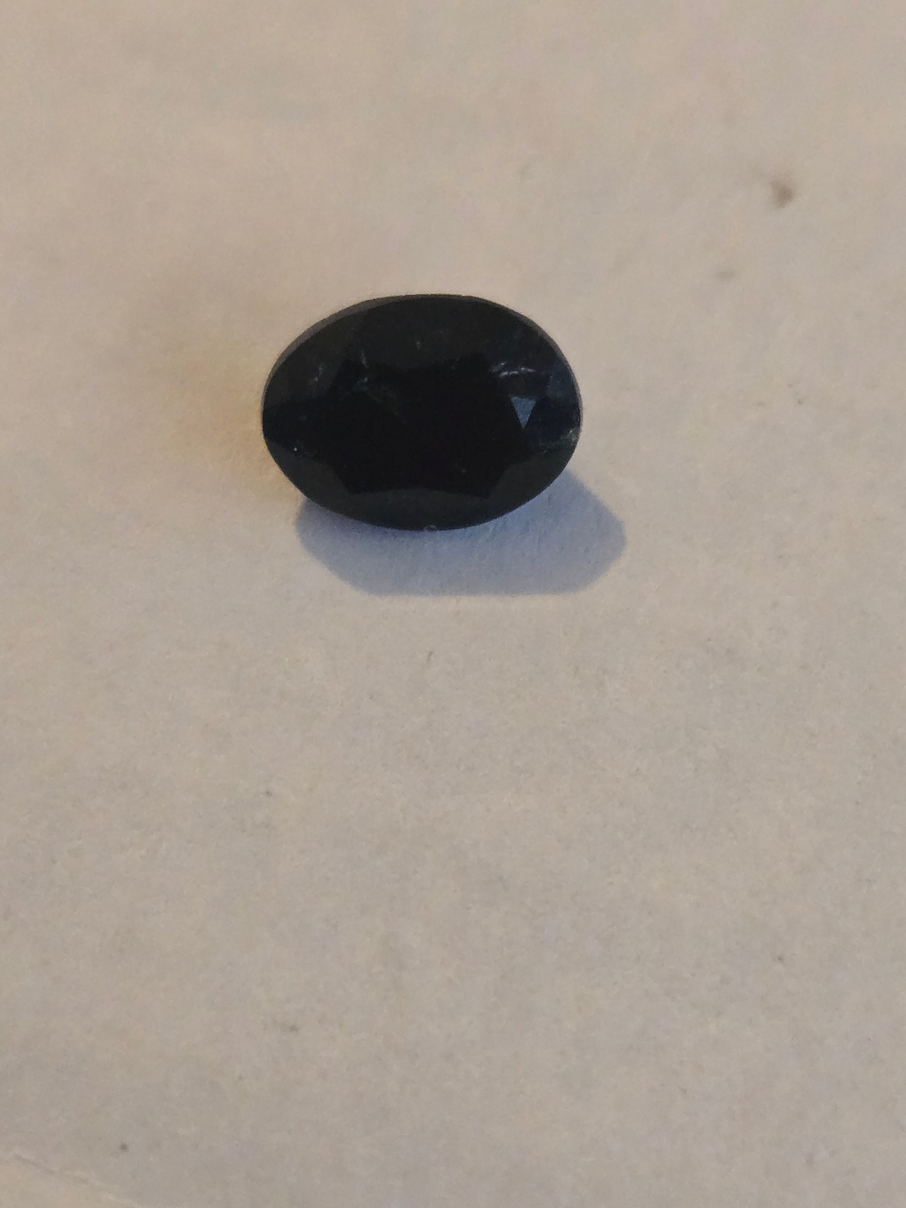Serendibite facet