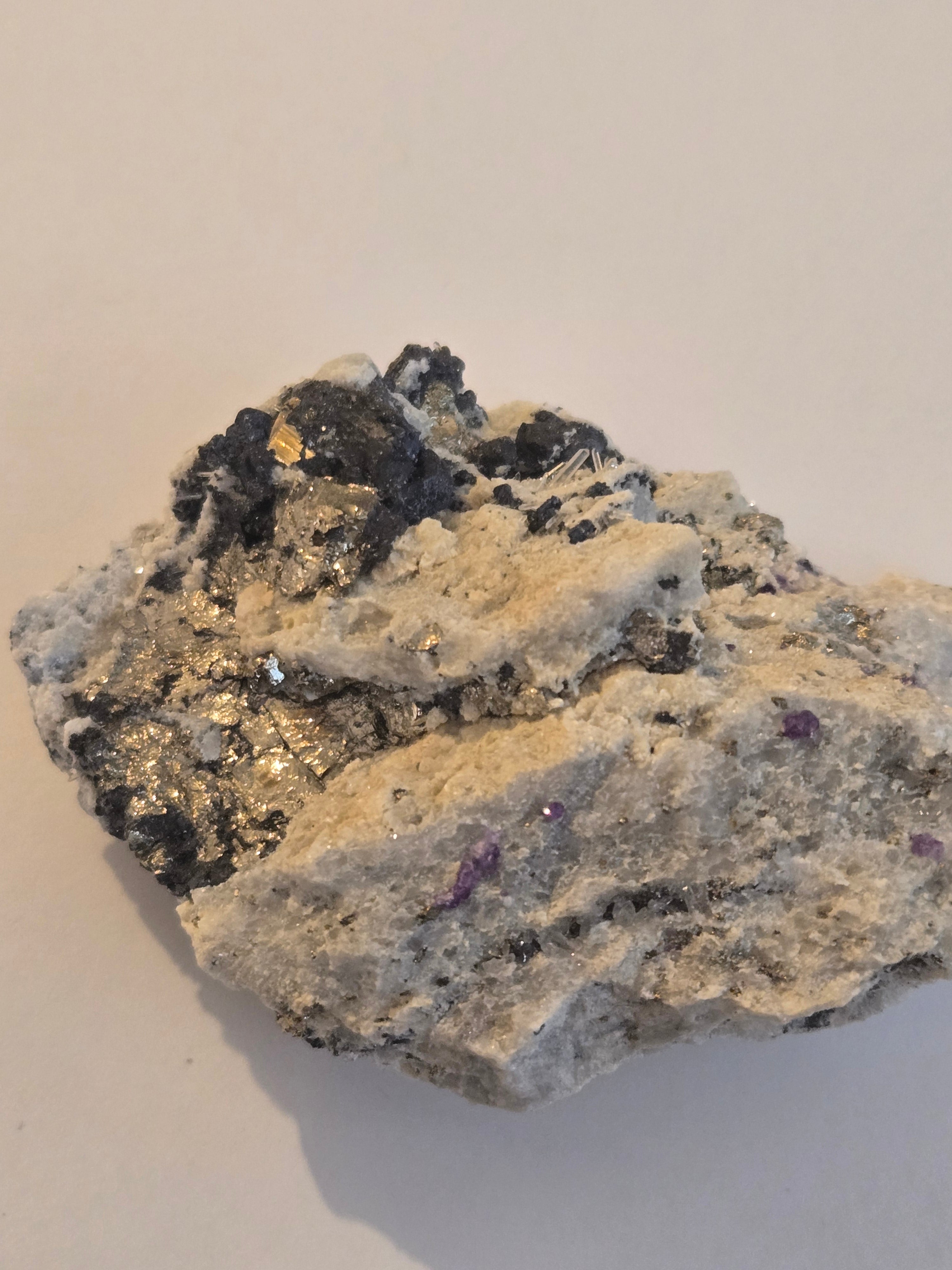 Sphalerite pyrite fluorite quartz specimen