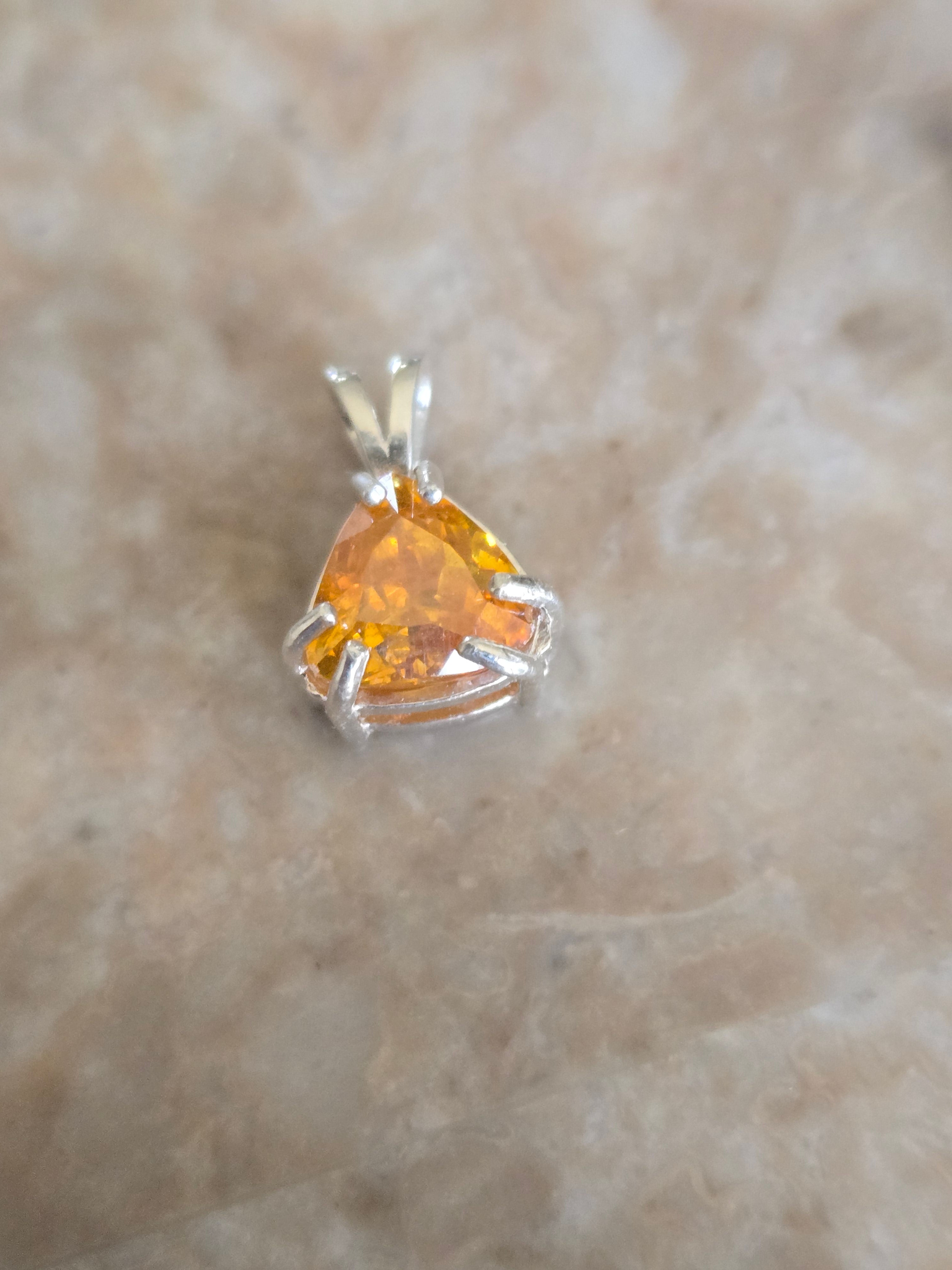 Sphalerite trillion pendant
