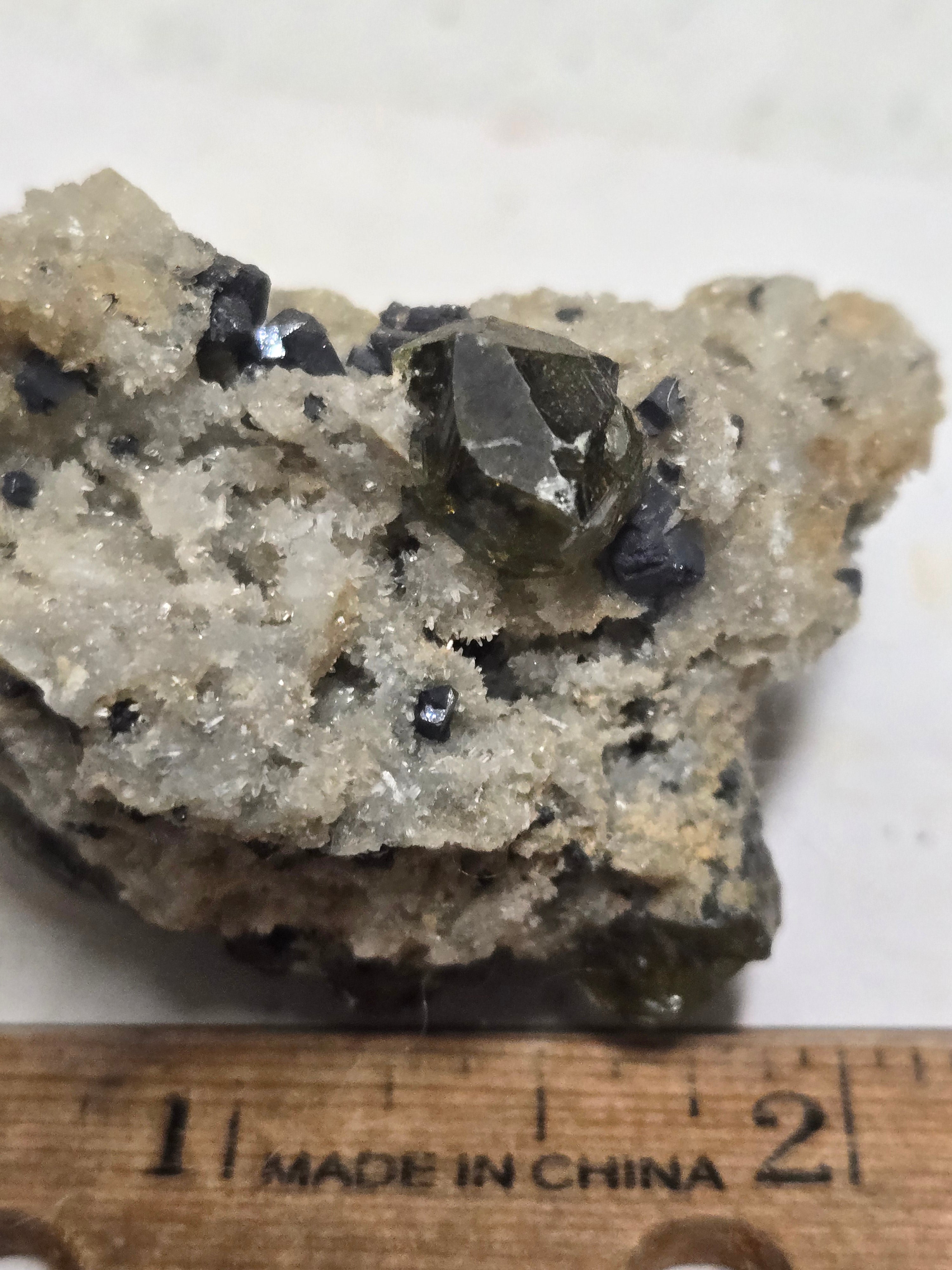 Sphalerite var Cleiophane specimen