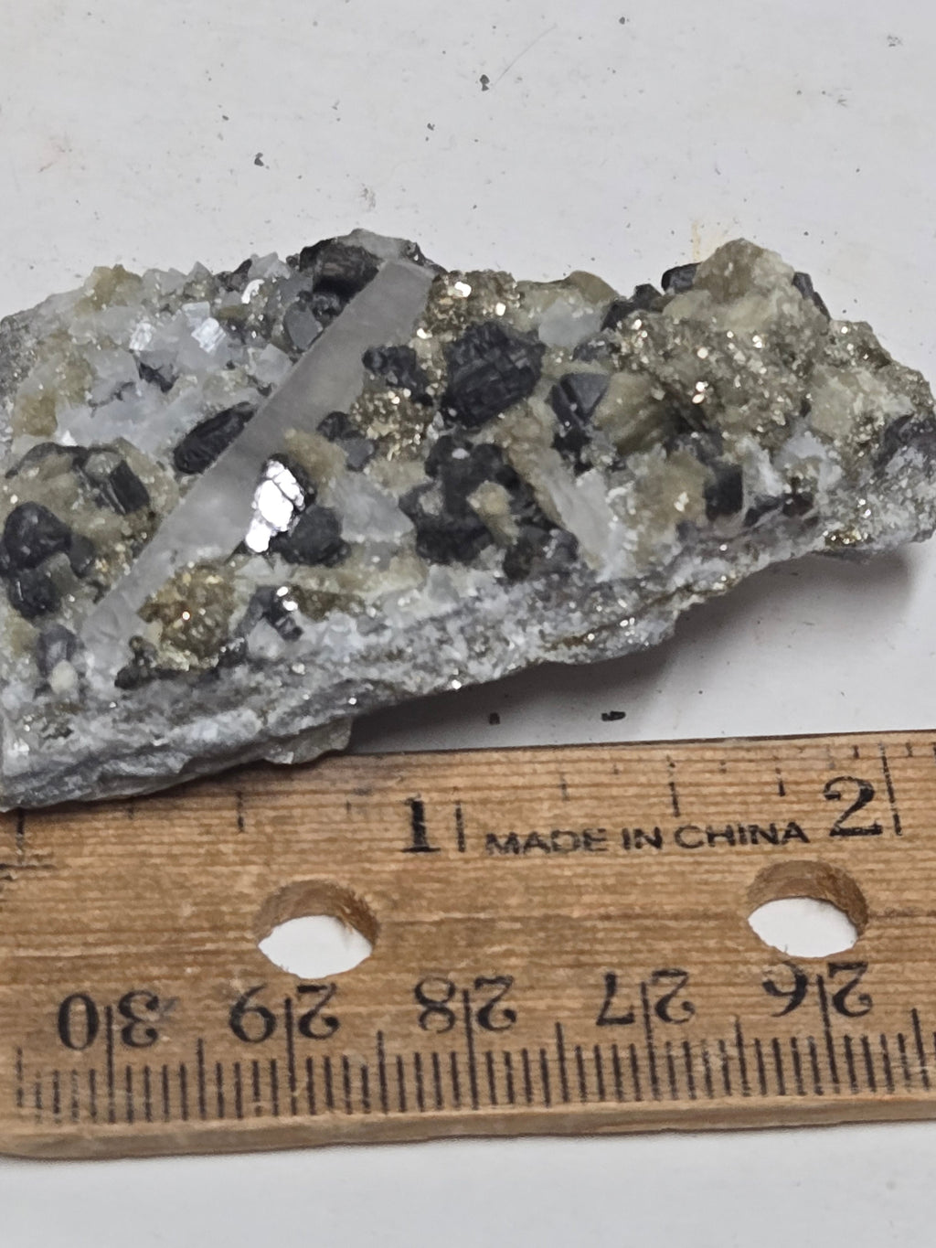 Sphalerite with quartz