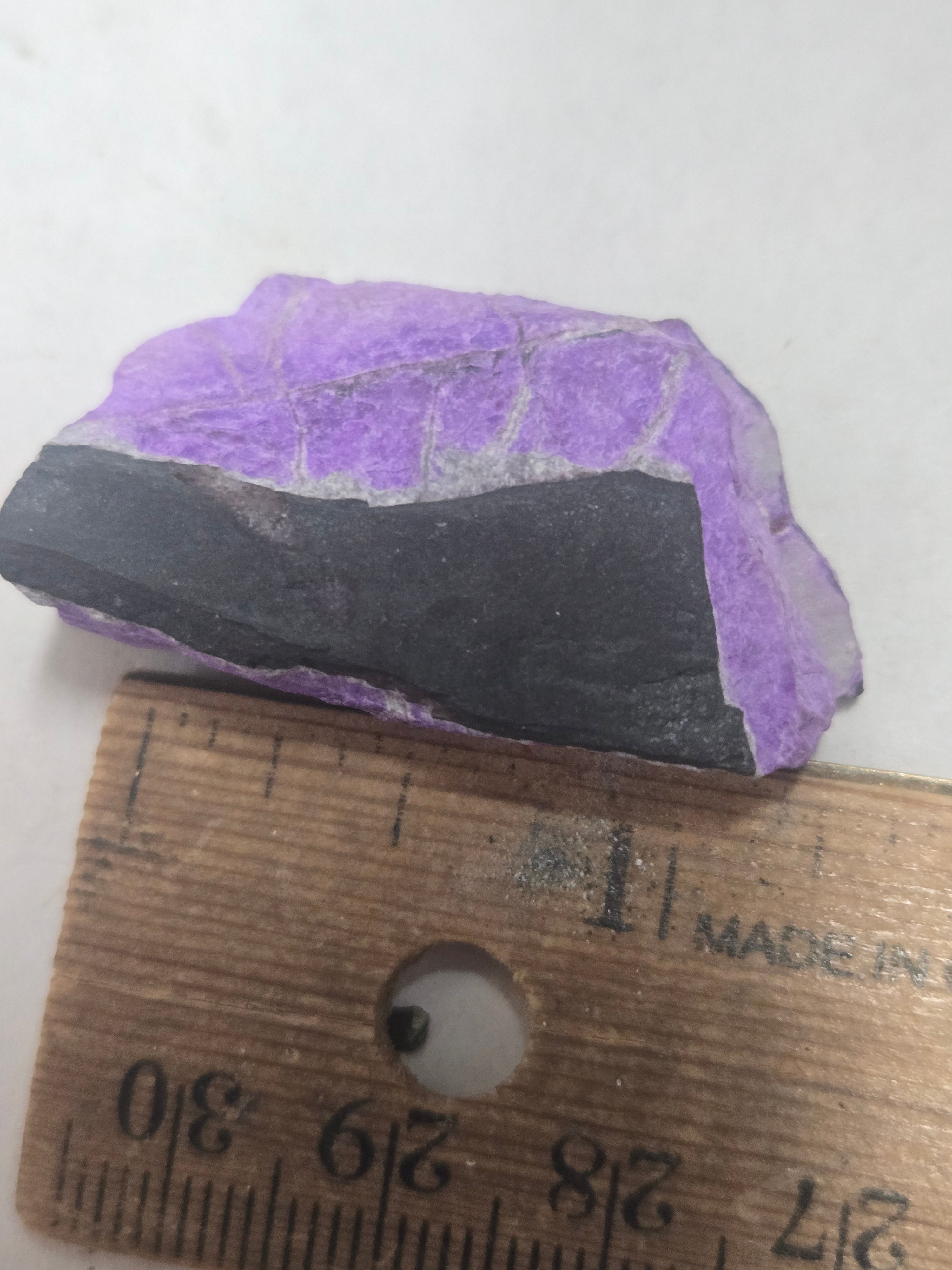 Sugilite specimen