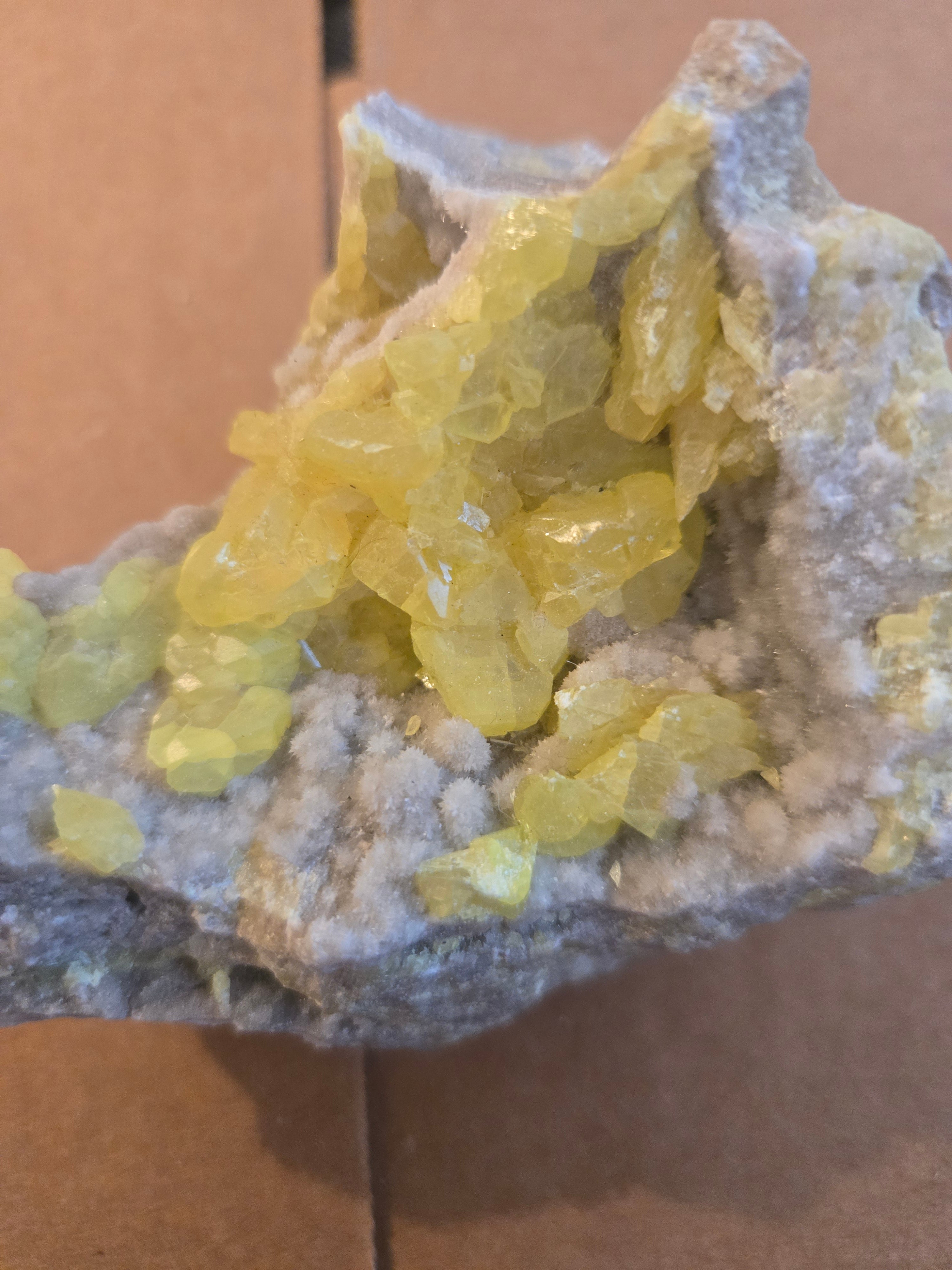 Sulfur specimen sulphur