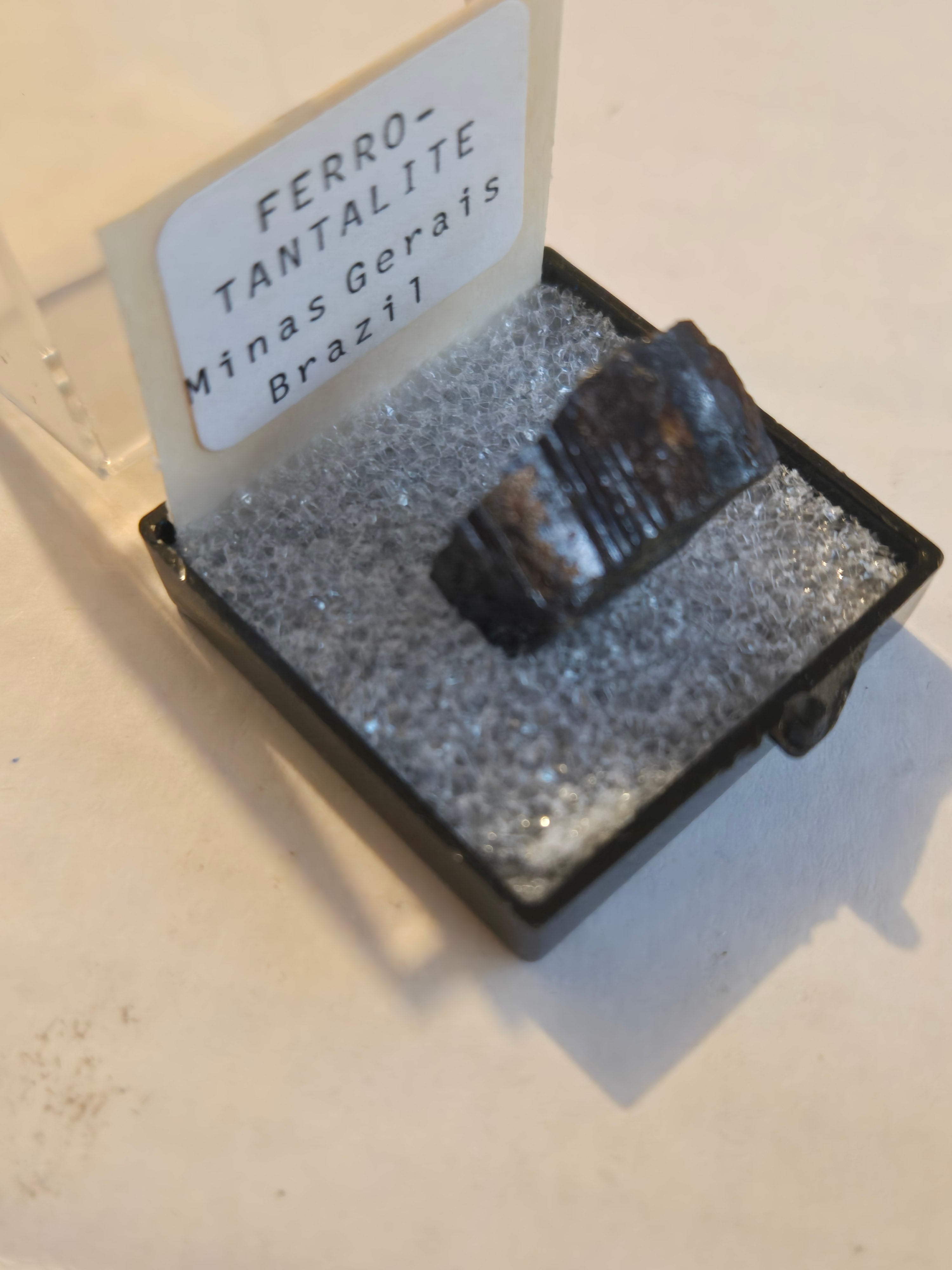 Tantalite Fe specimen