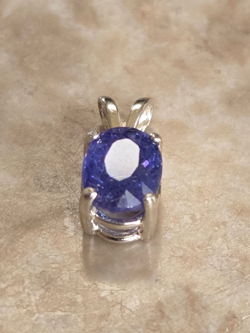 Tanzanite pendant