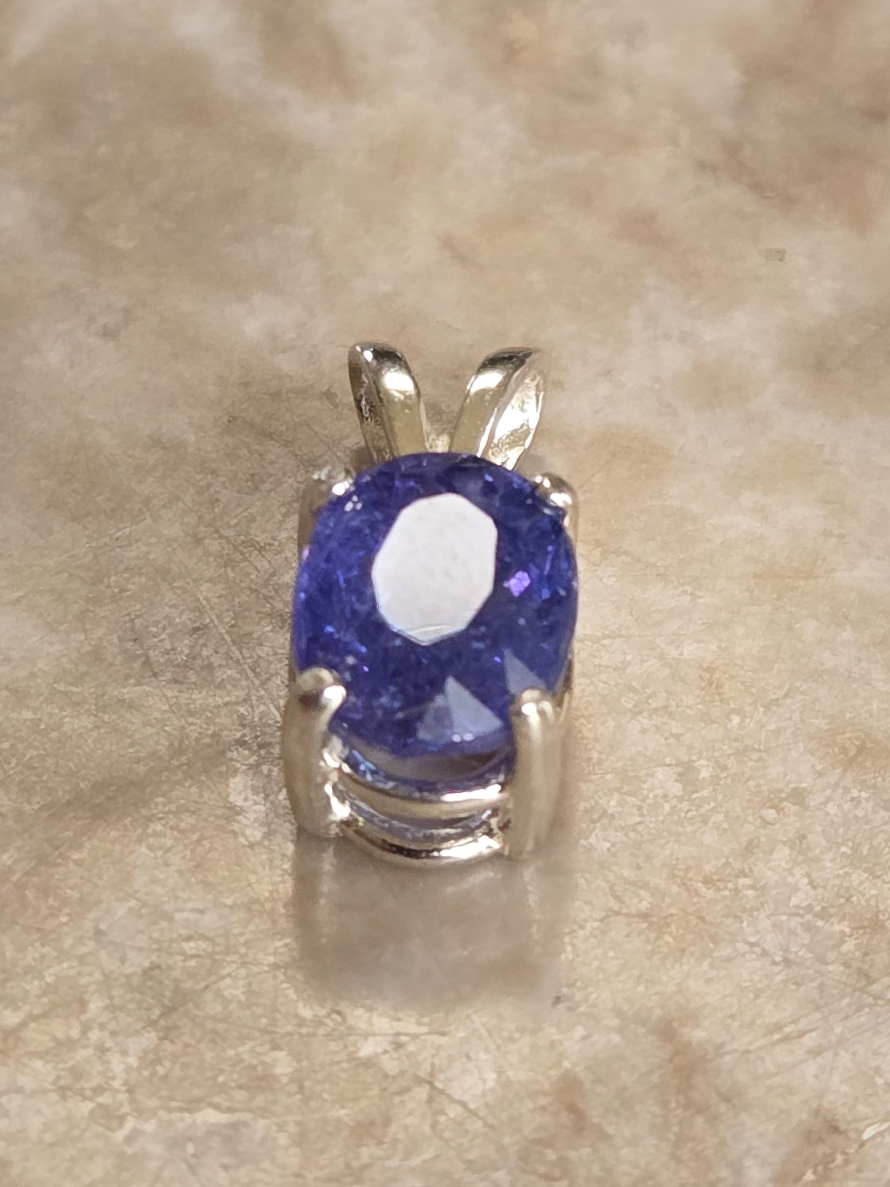 Tanzanite pendant