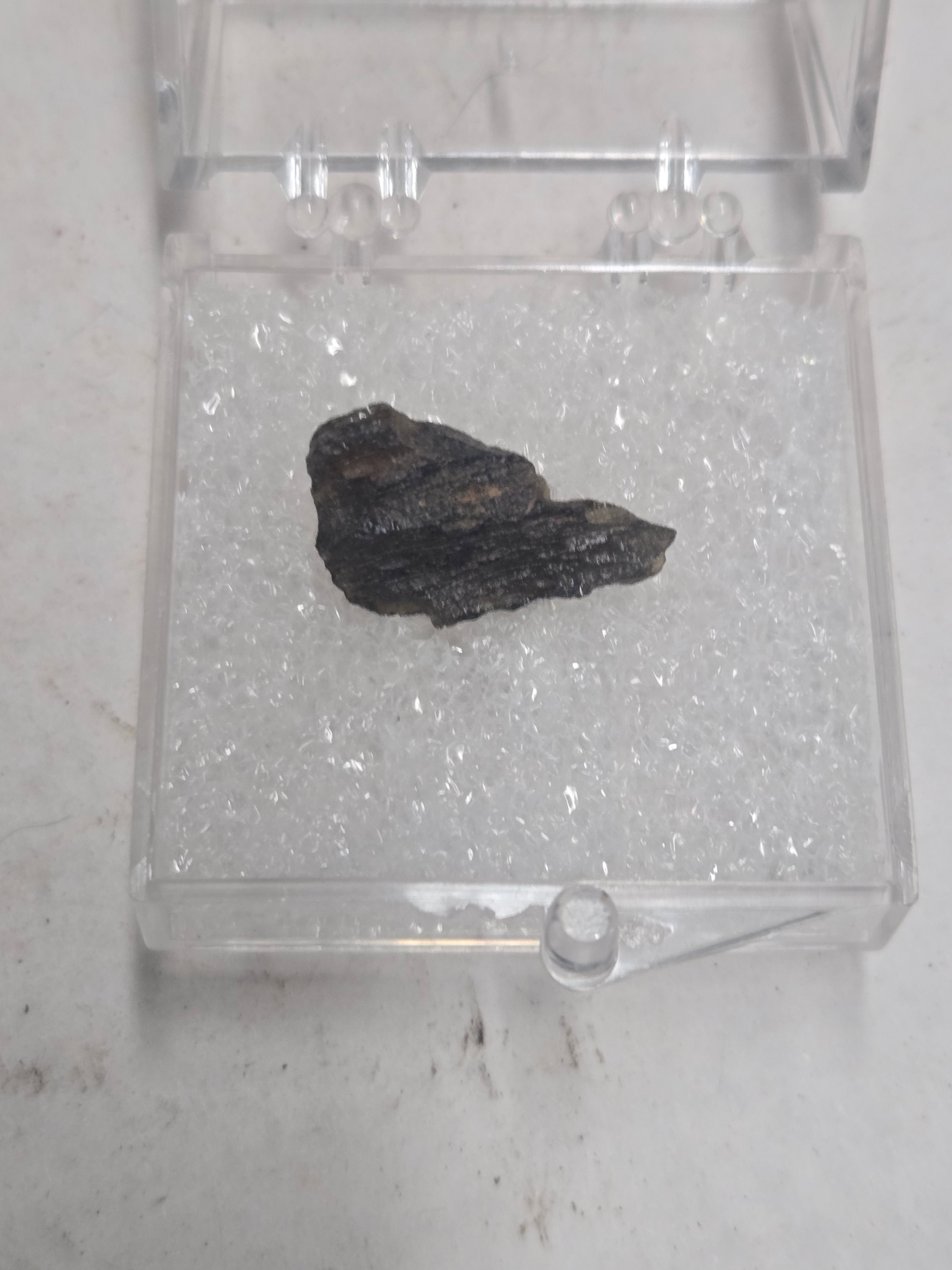 Tektite