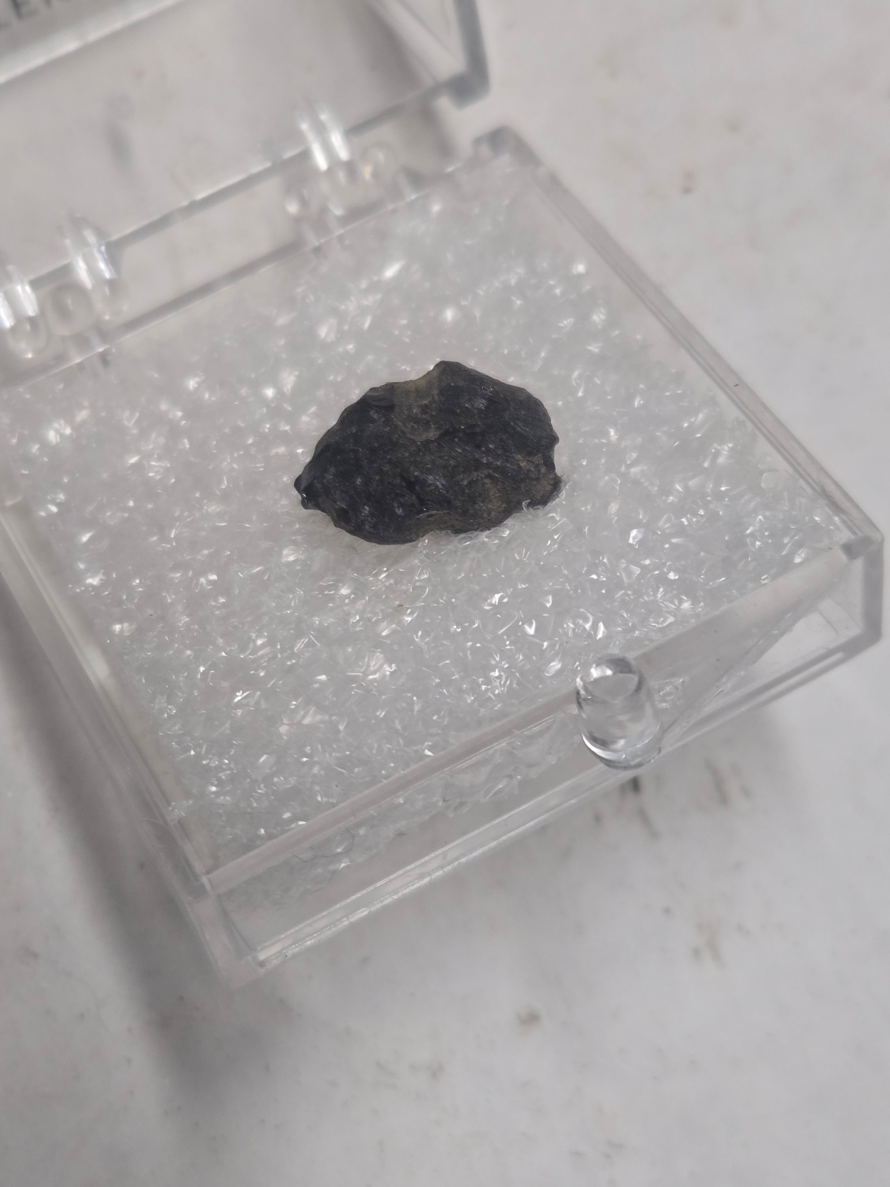 Tektite