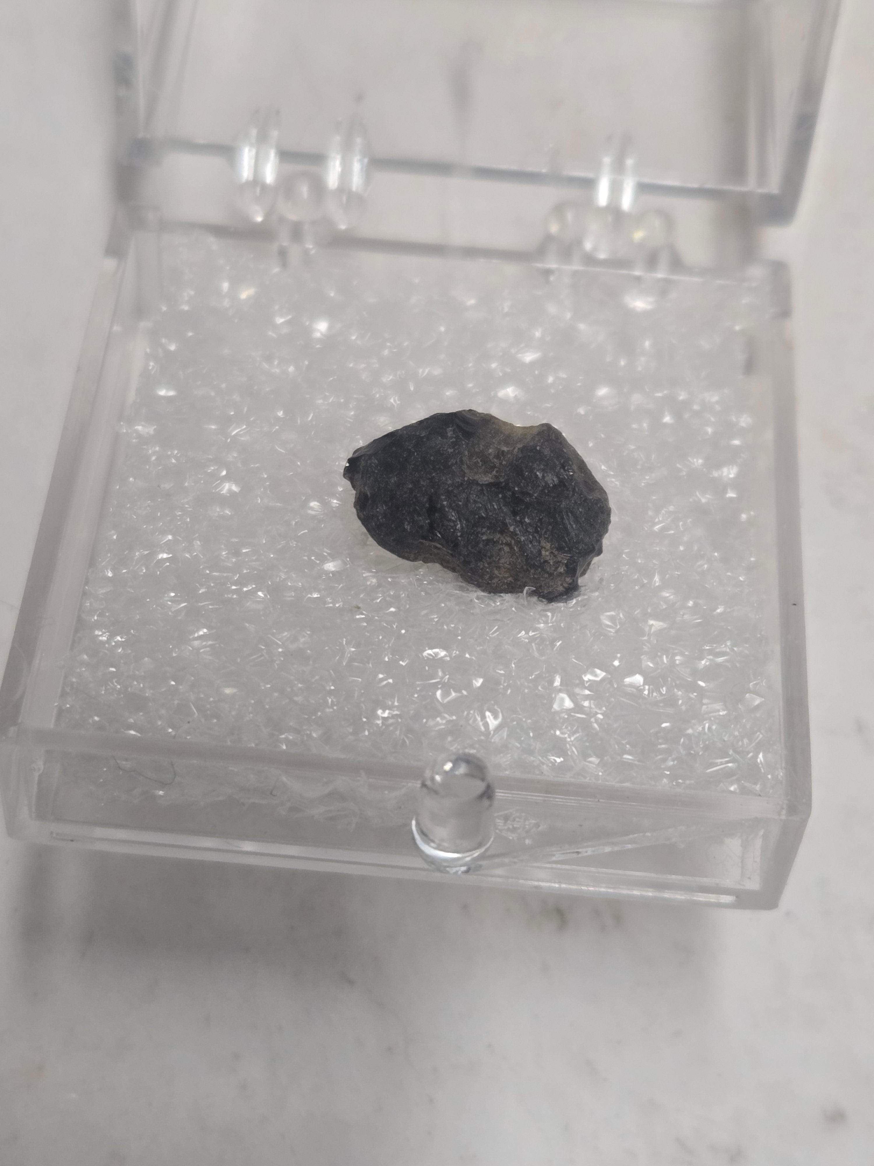 Tektite