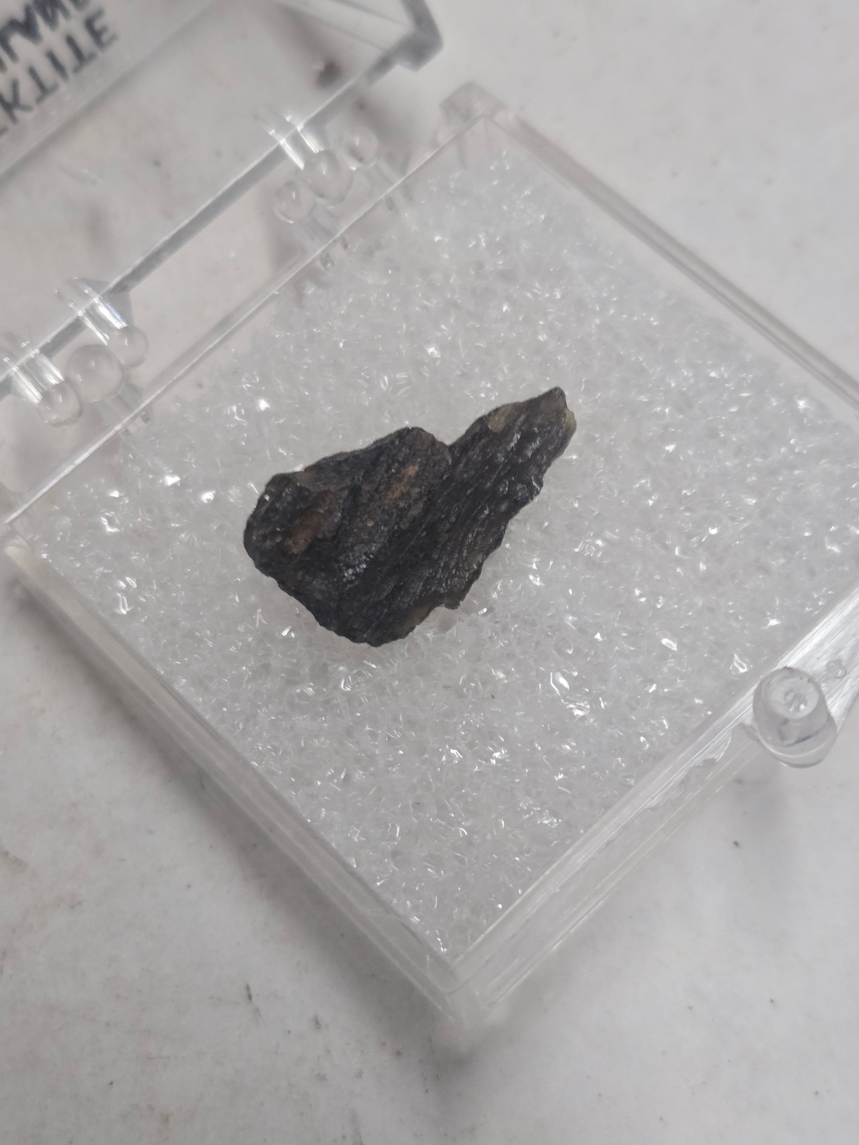 Tektite