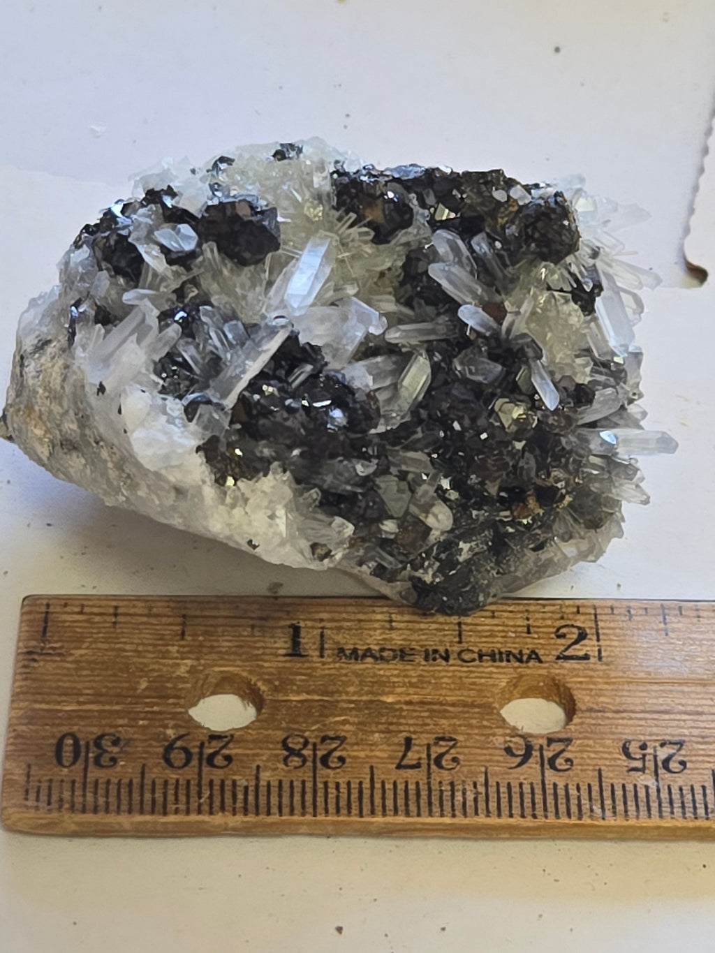 Tetrahedrite pyrite quartz
