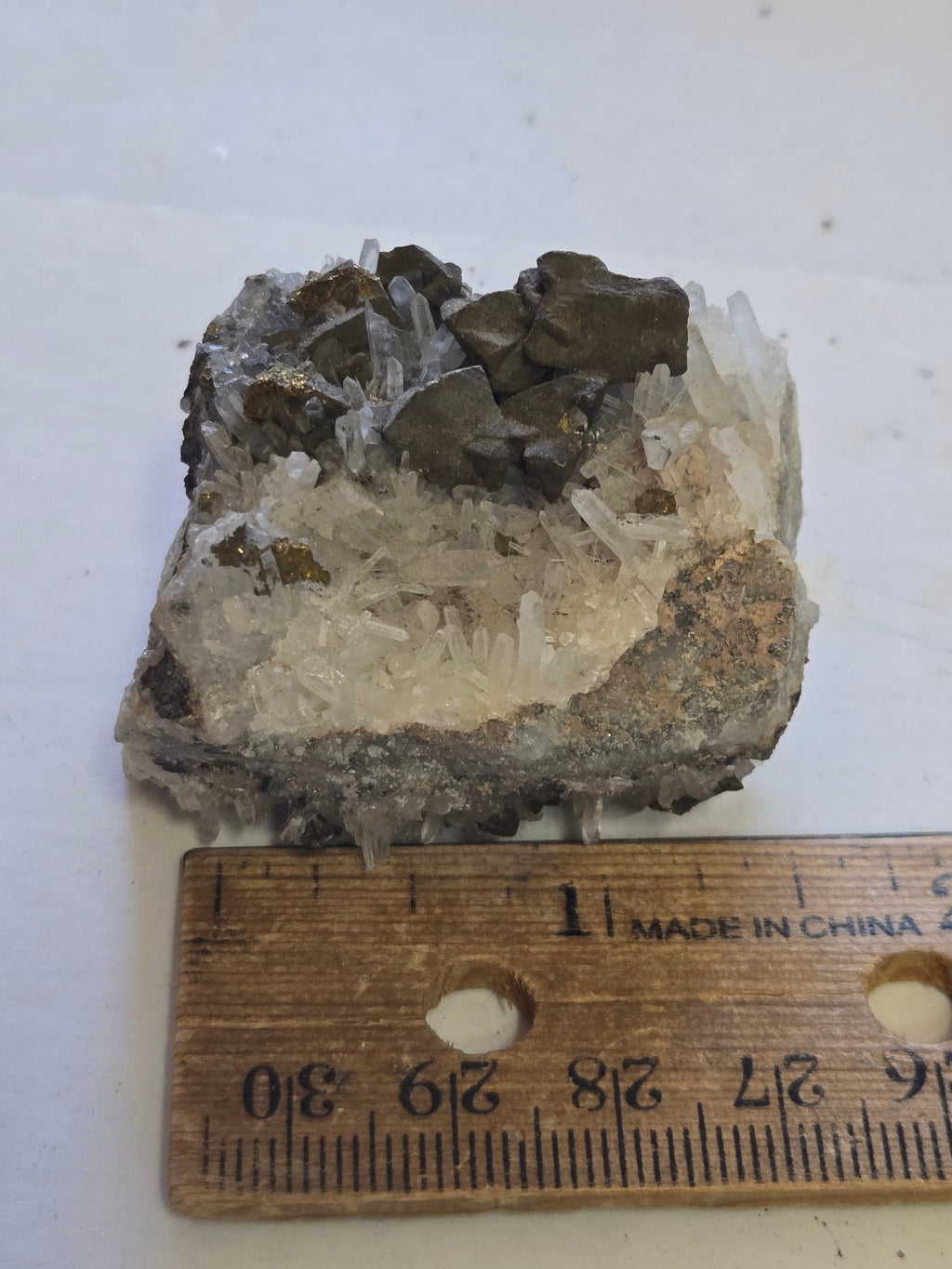Tetrahedrite w Quartz