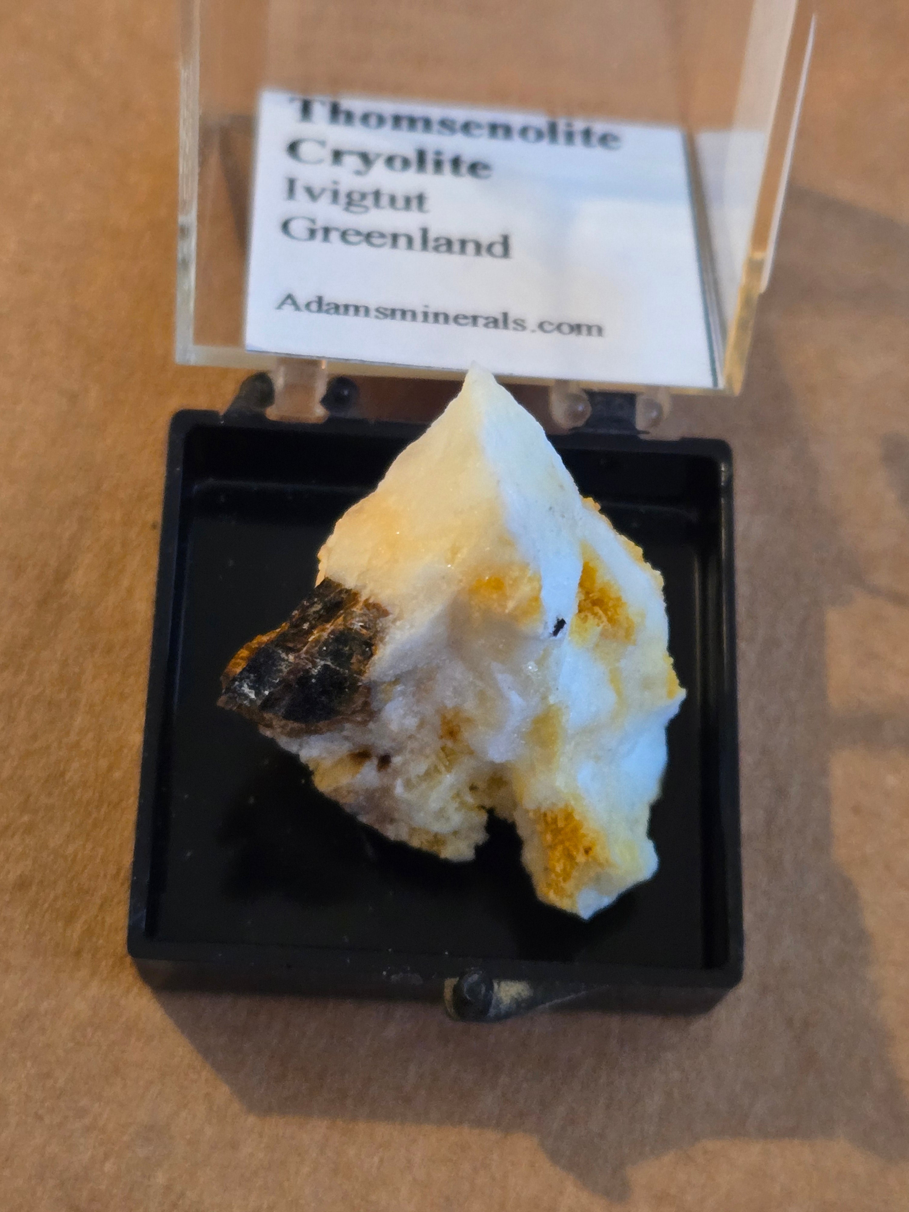 Thomsenolite with cryolite