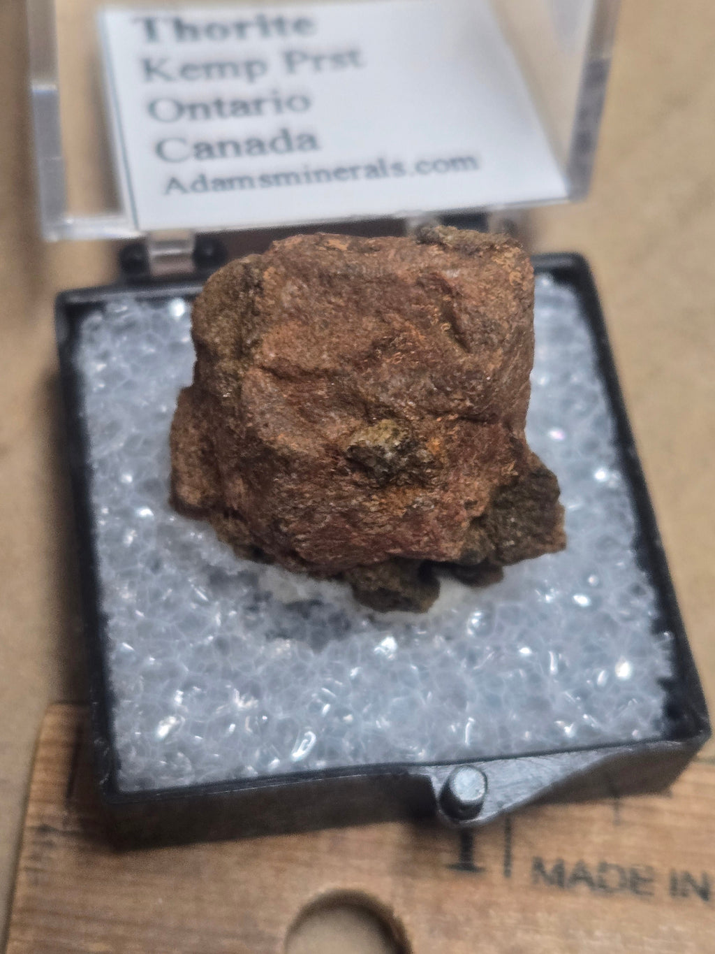 Thorite crystal