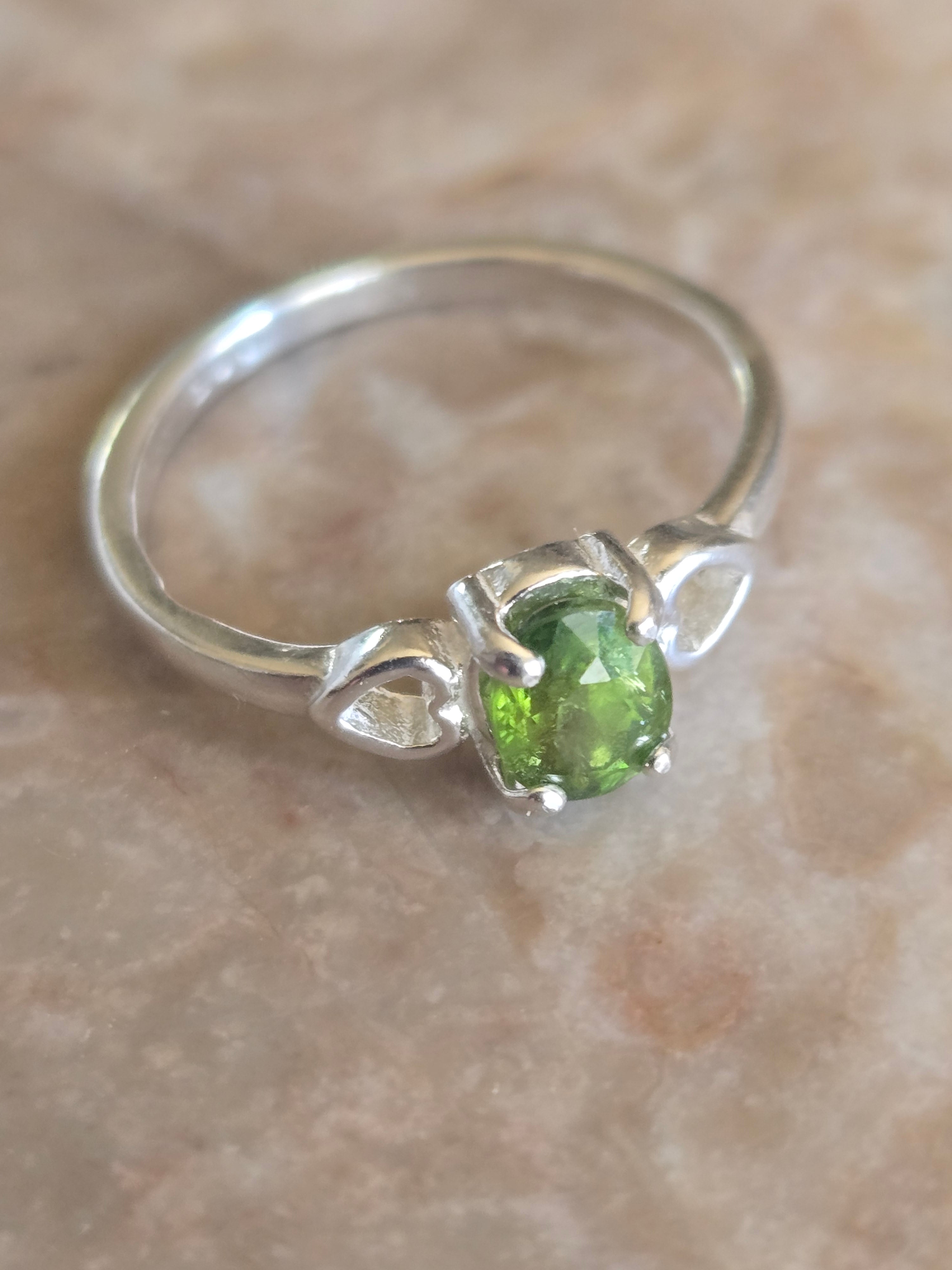 Tsavorite Heart Ring