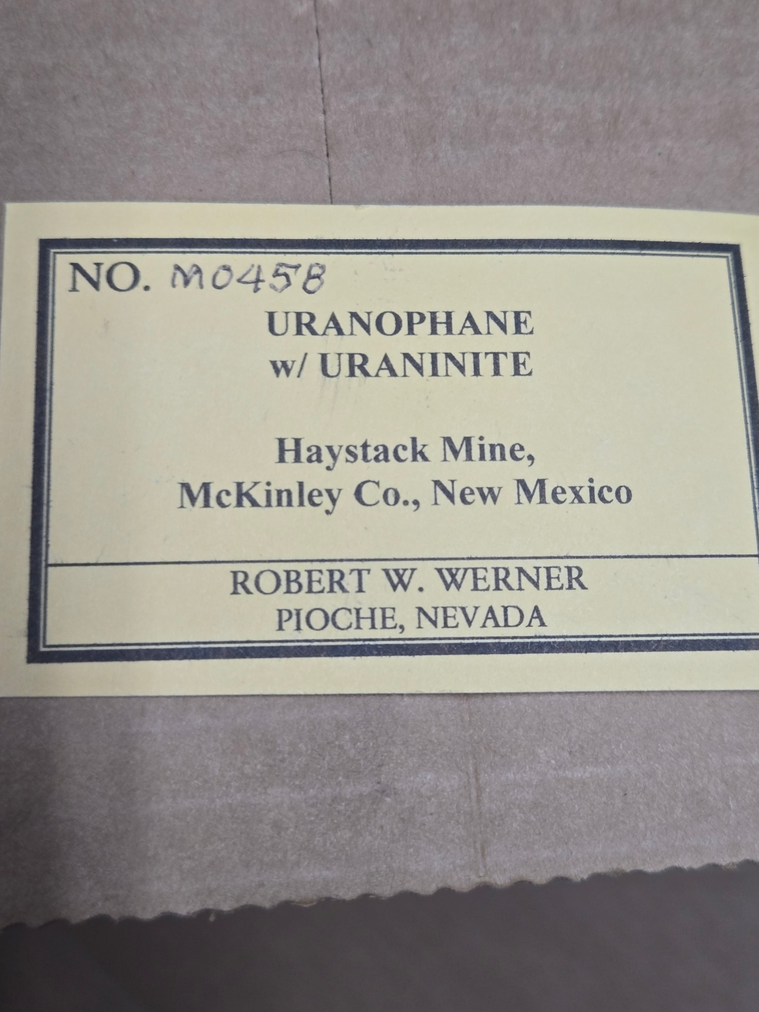 Uranophane with uraninite