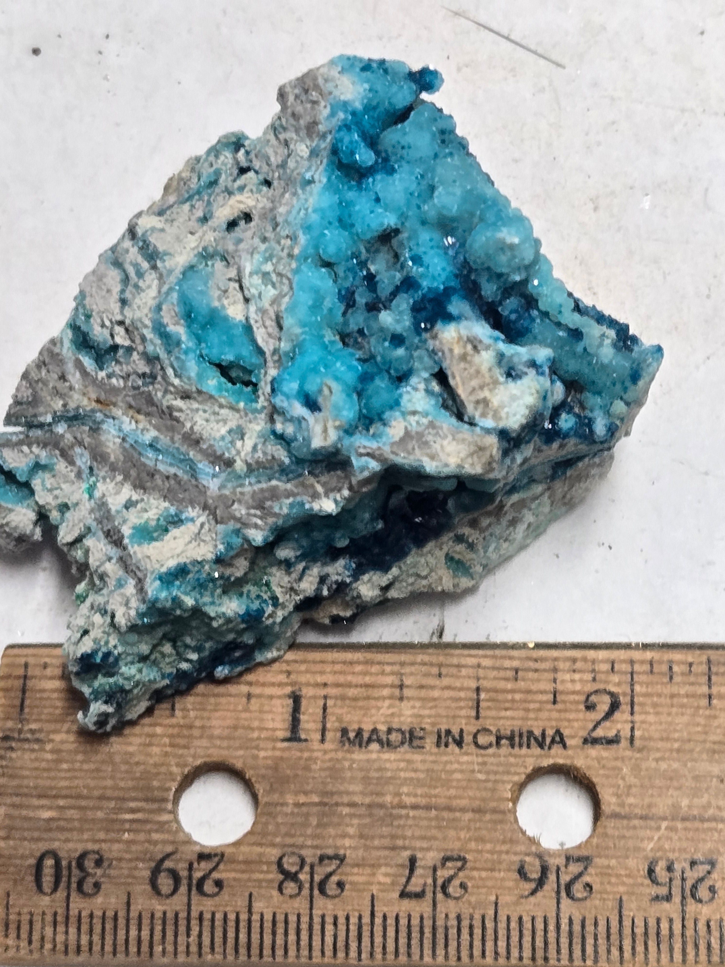 Veszelyite on hemimorphite