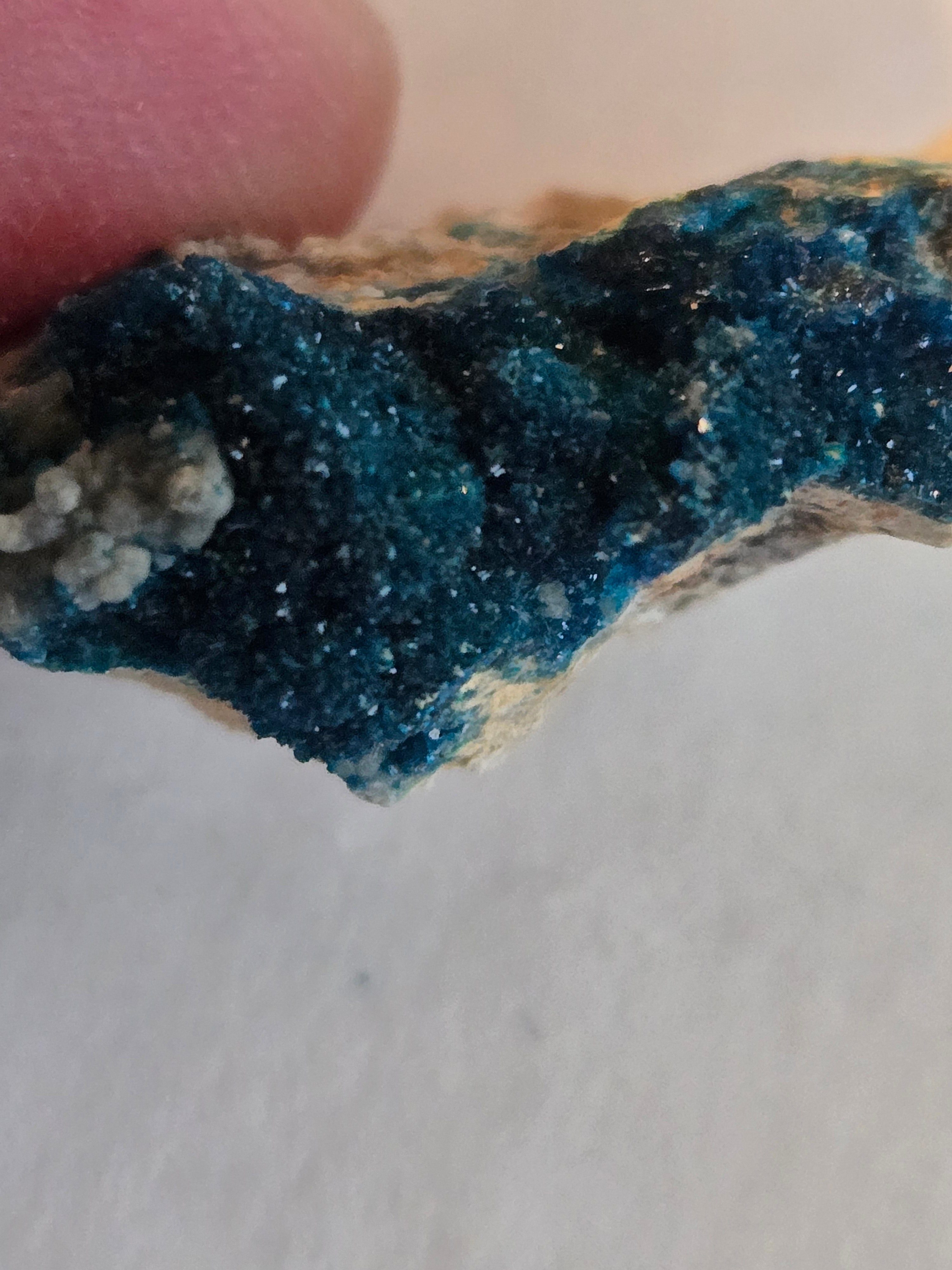 Veszelyite specimen