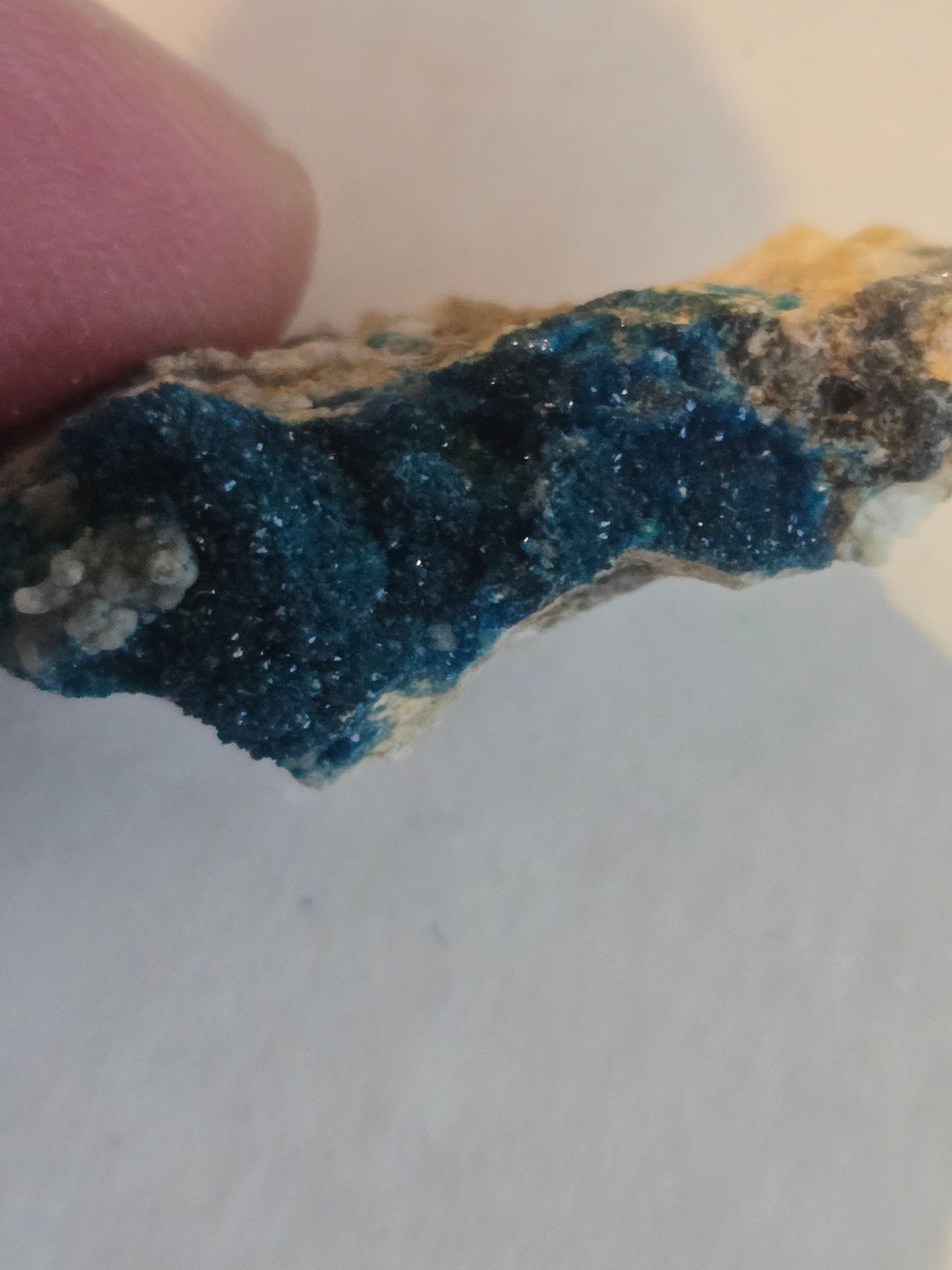 Veszelyite specimen