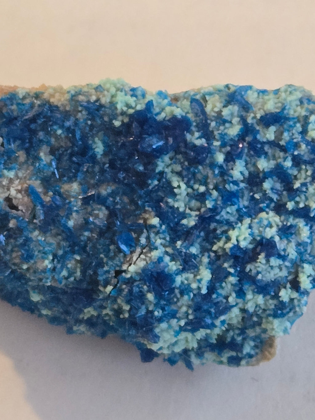 Veszelyite specimen