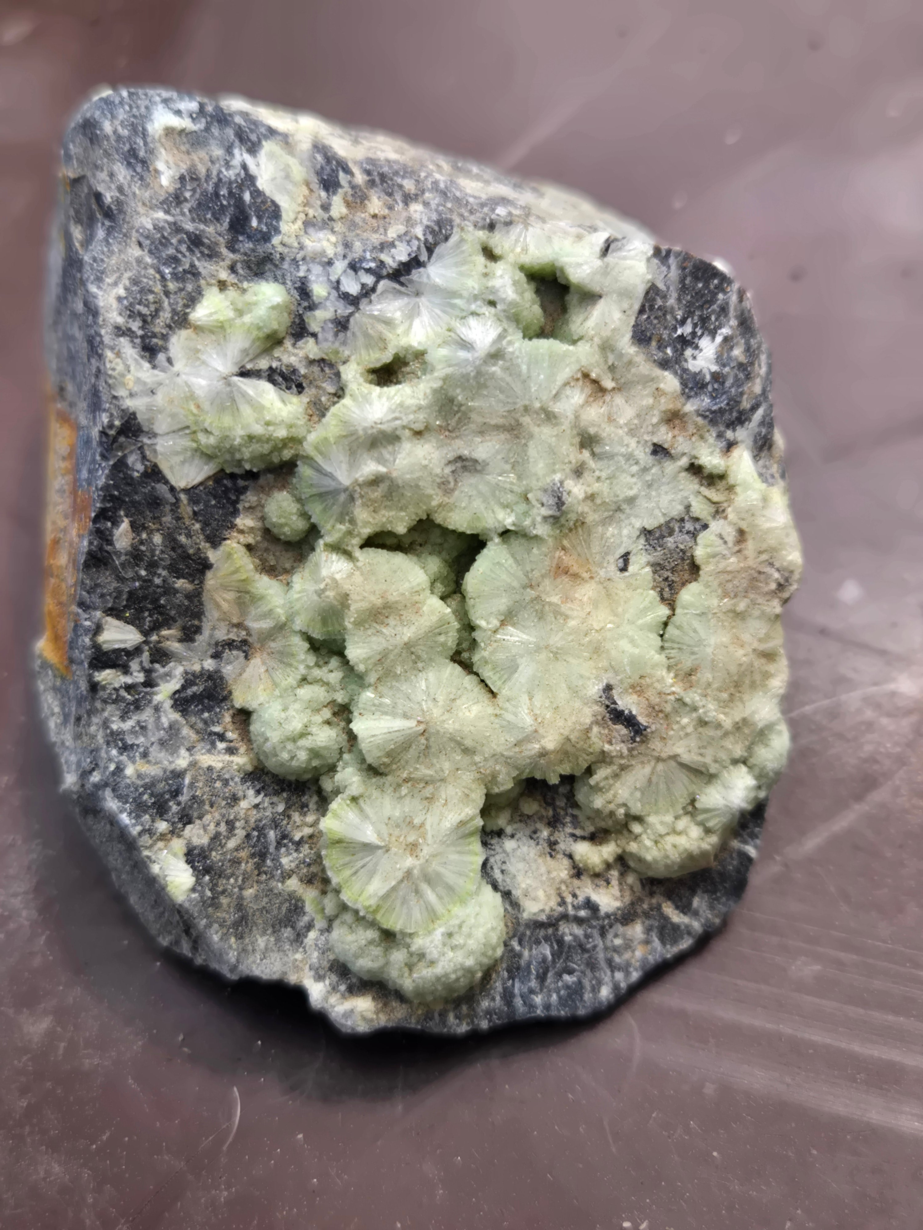 Wavellite