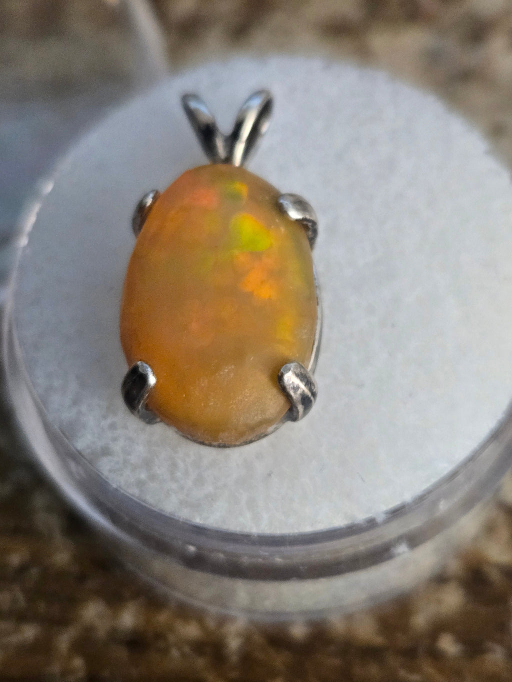 Welo Opal Pendant
