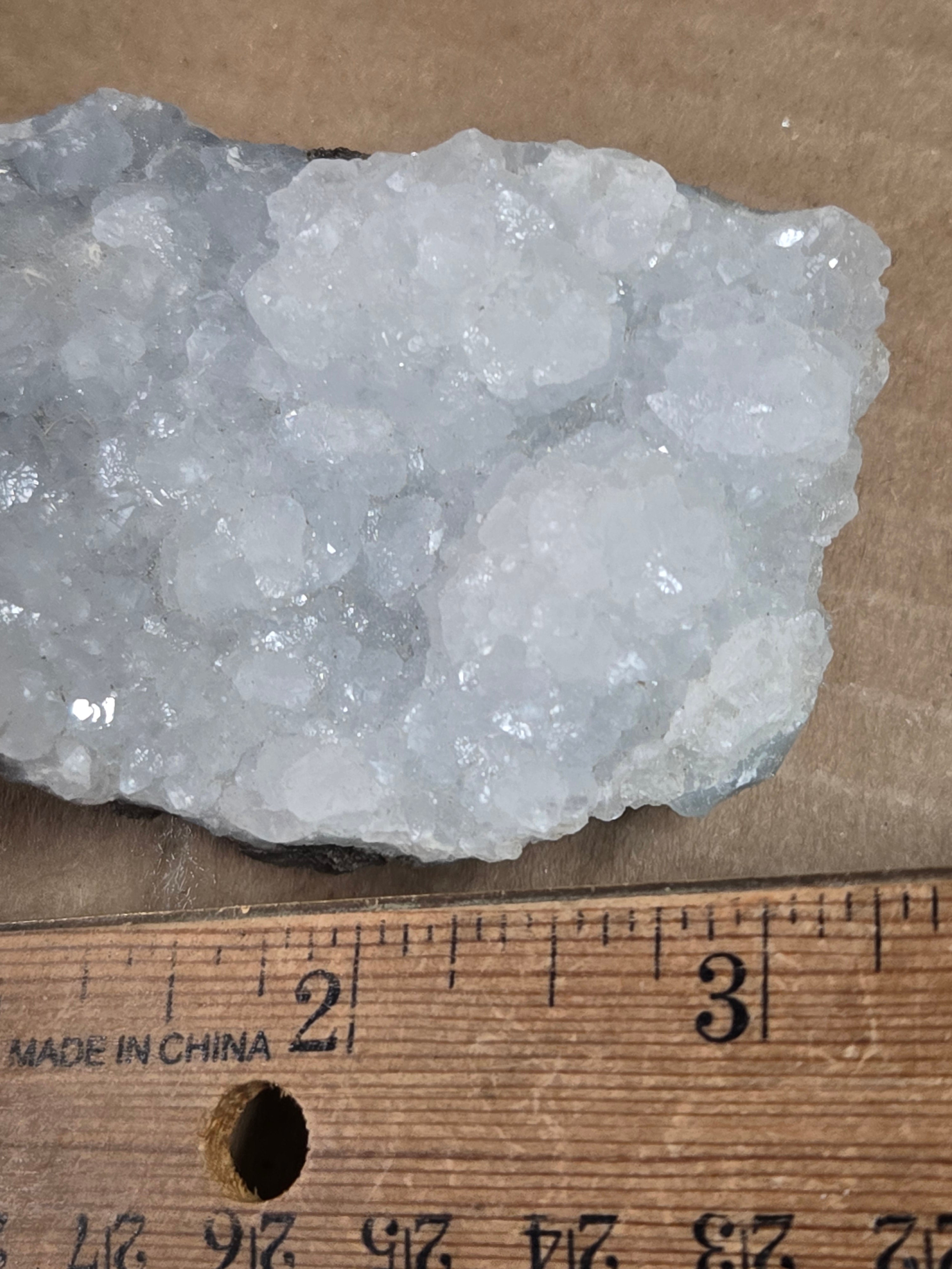 White smithsonite