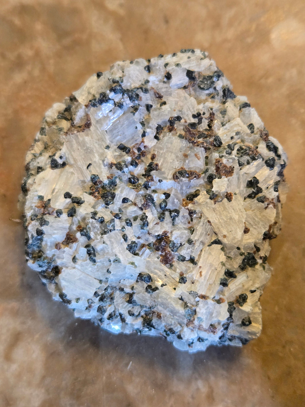 Wollastonite diopside andradite