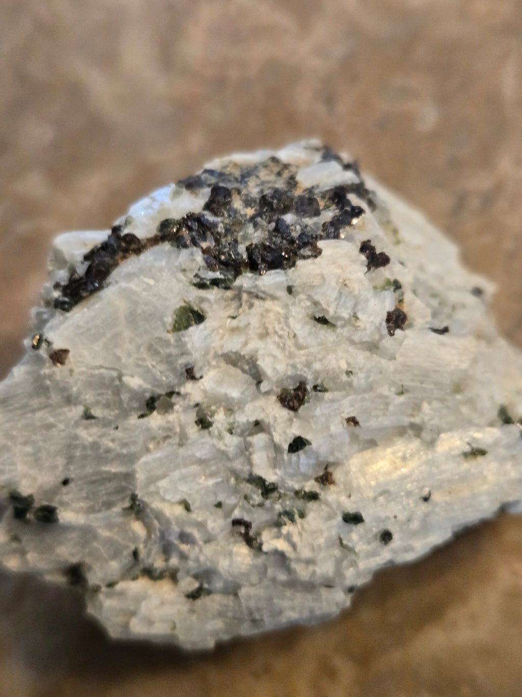 Wollastonite diopside andradite