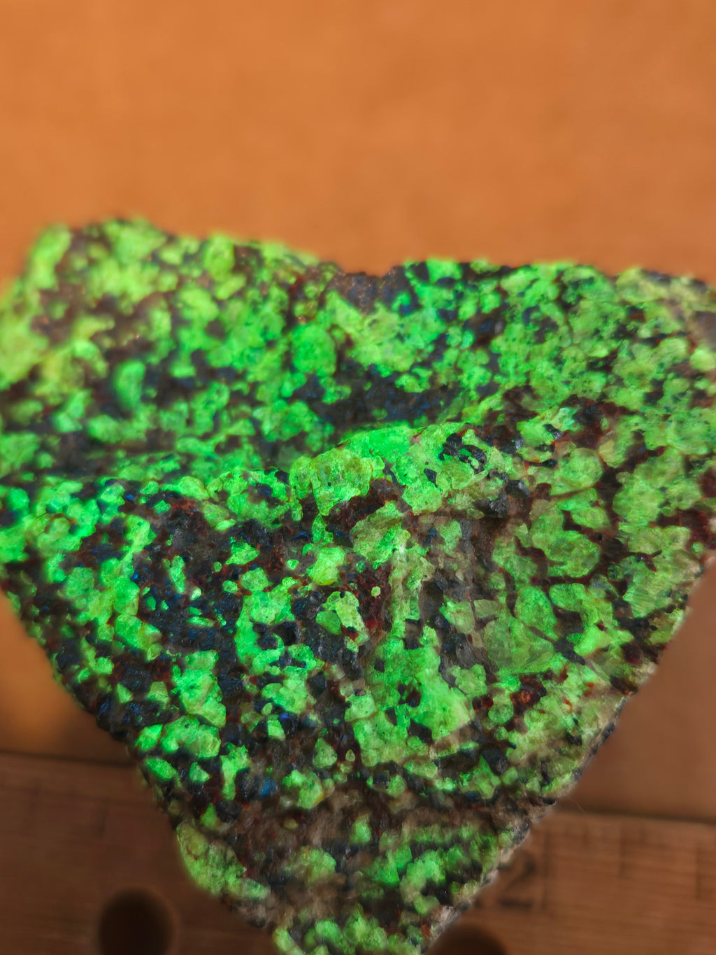 Zincite franklinite calcite