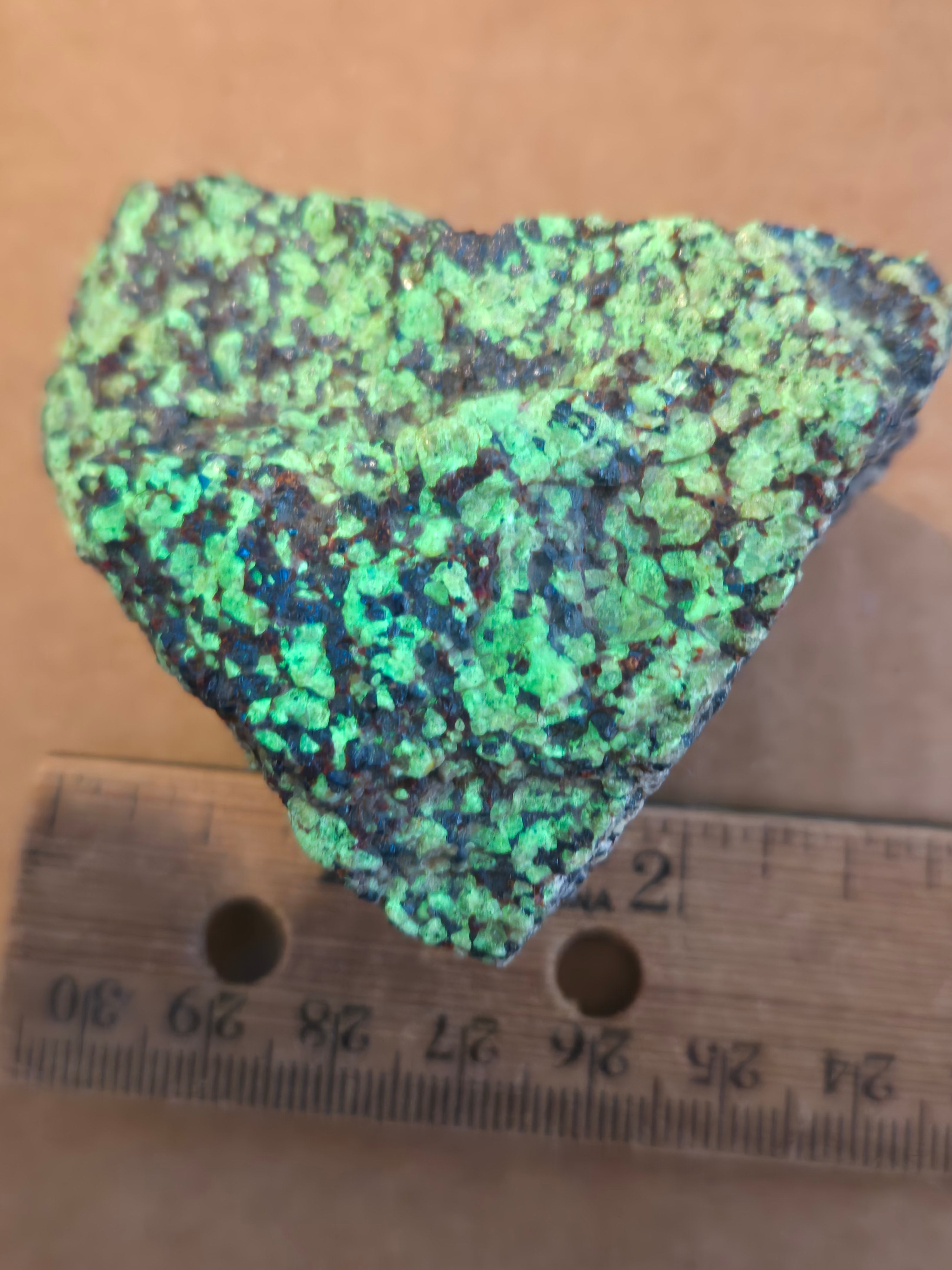 Zincite franklinite calcite