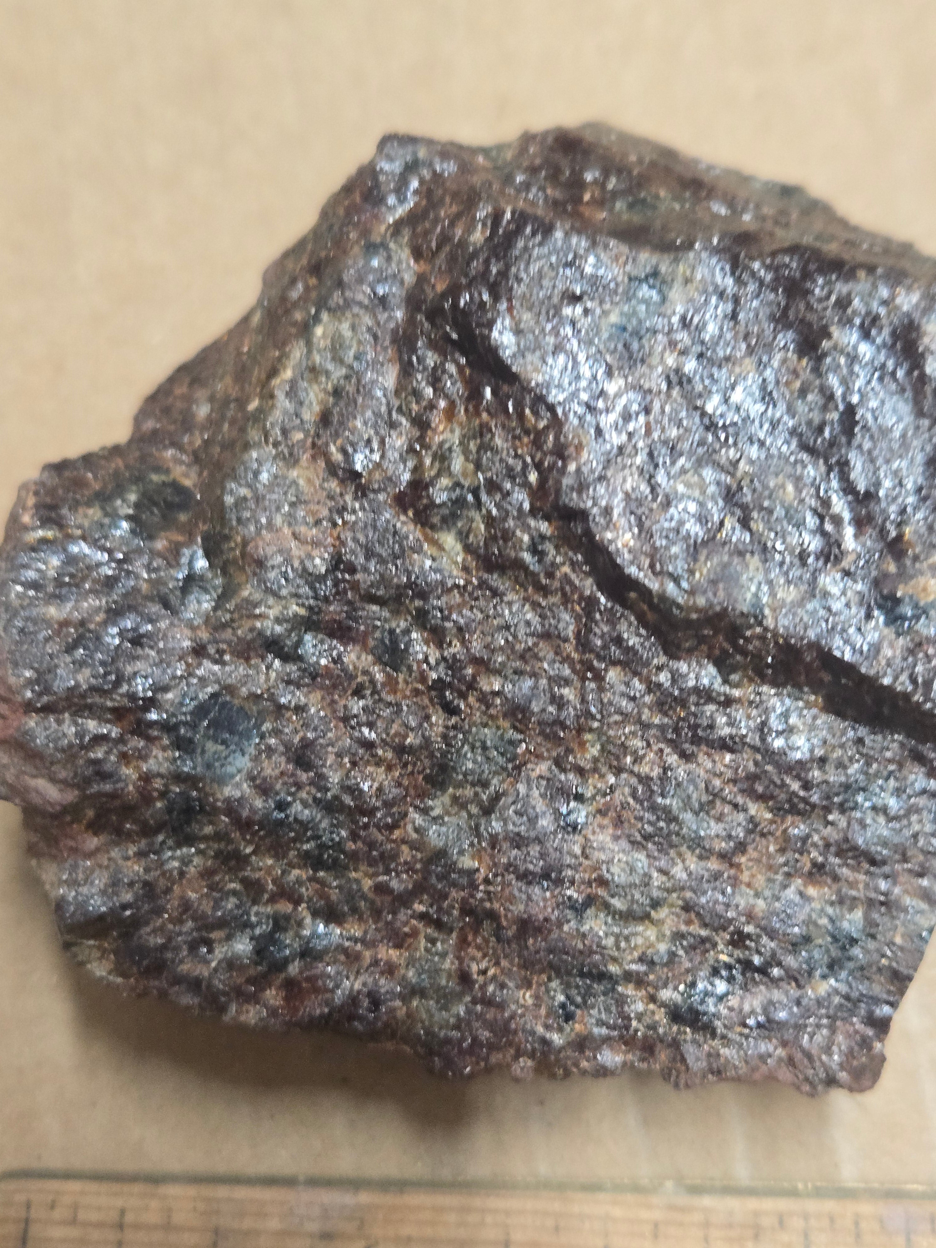 Zircon var cyrtolite